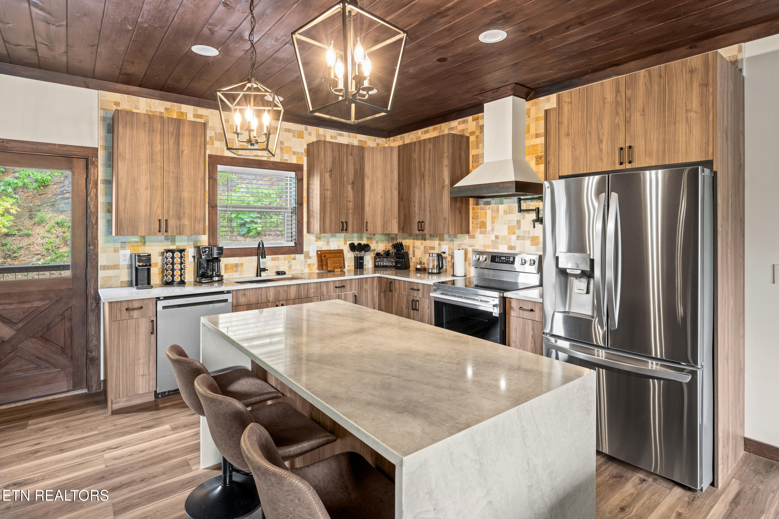 2332 Boulder Way Sevierville TN 37862