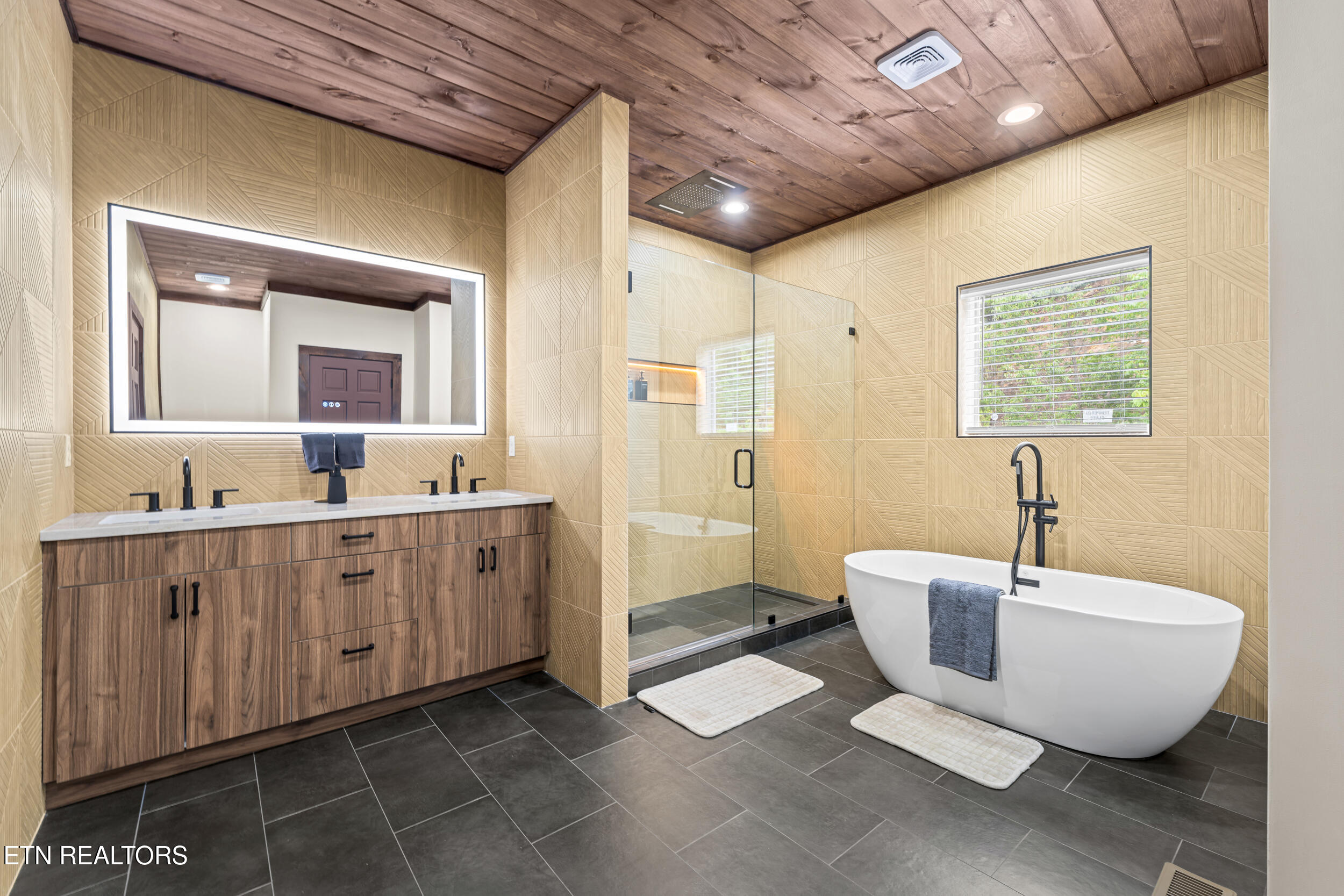 2332 Boulder Way Sevierville TN 37862