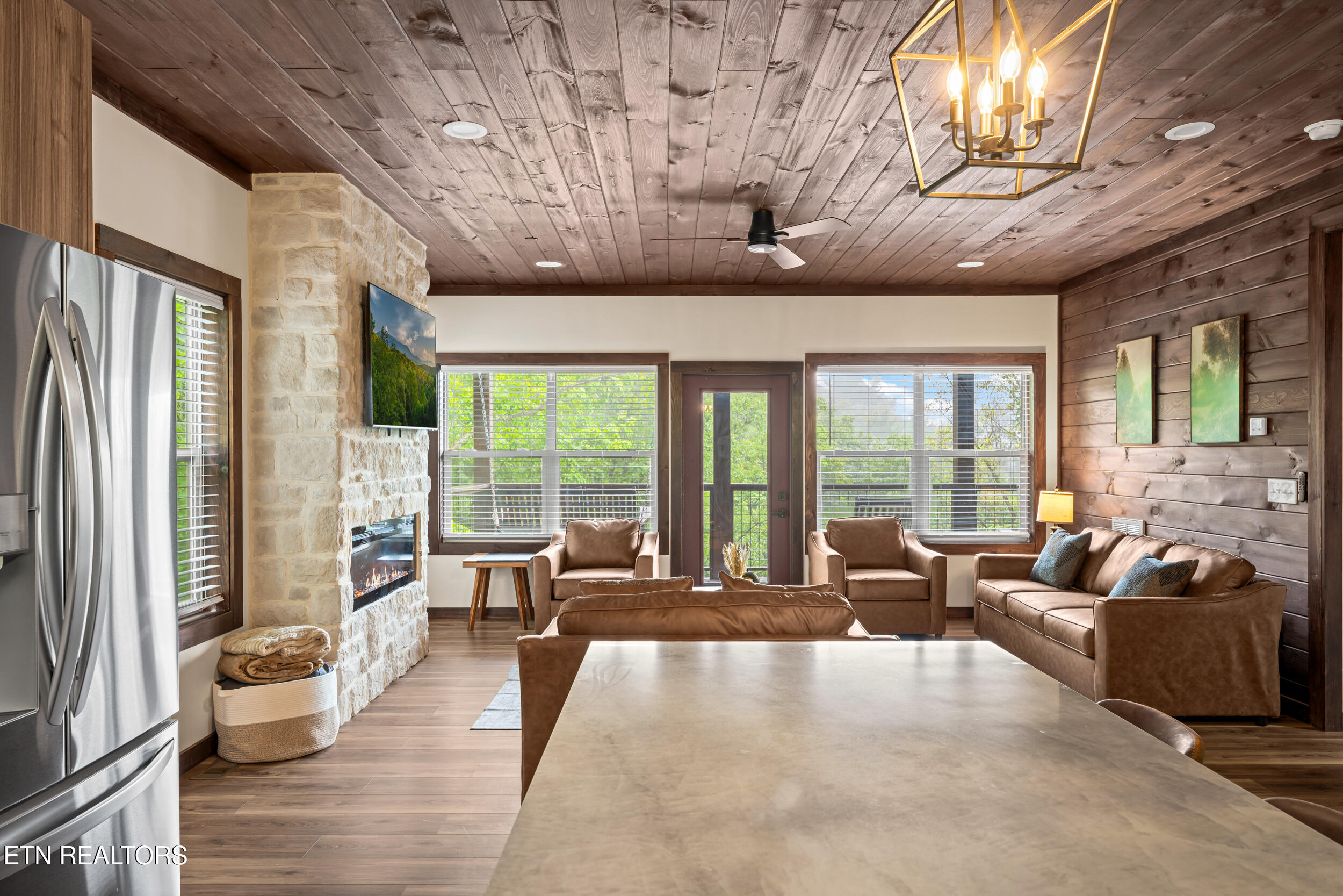 2332 Boulder Way Sevierville TN 37862
