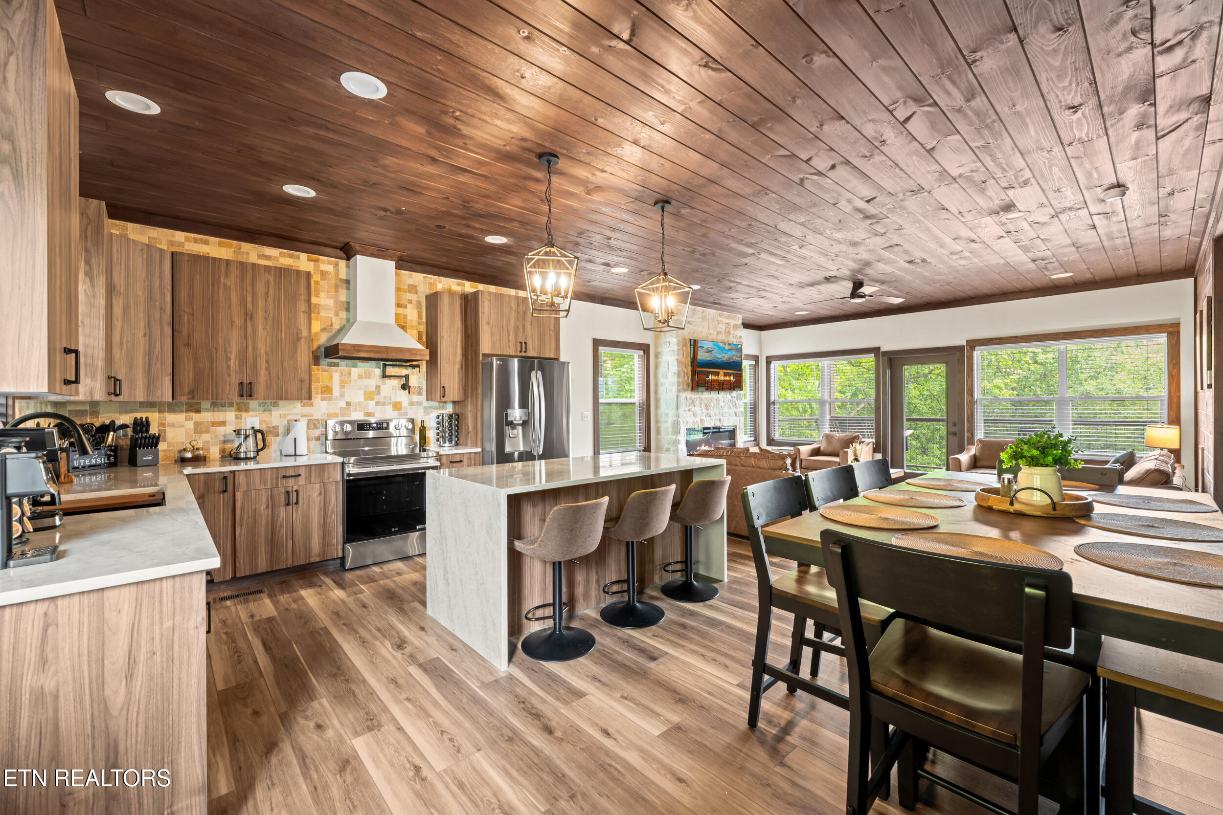 2332 Boulder Way Sevierville TN 37862