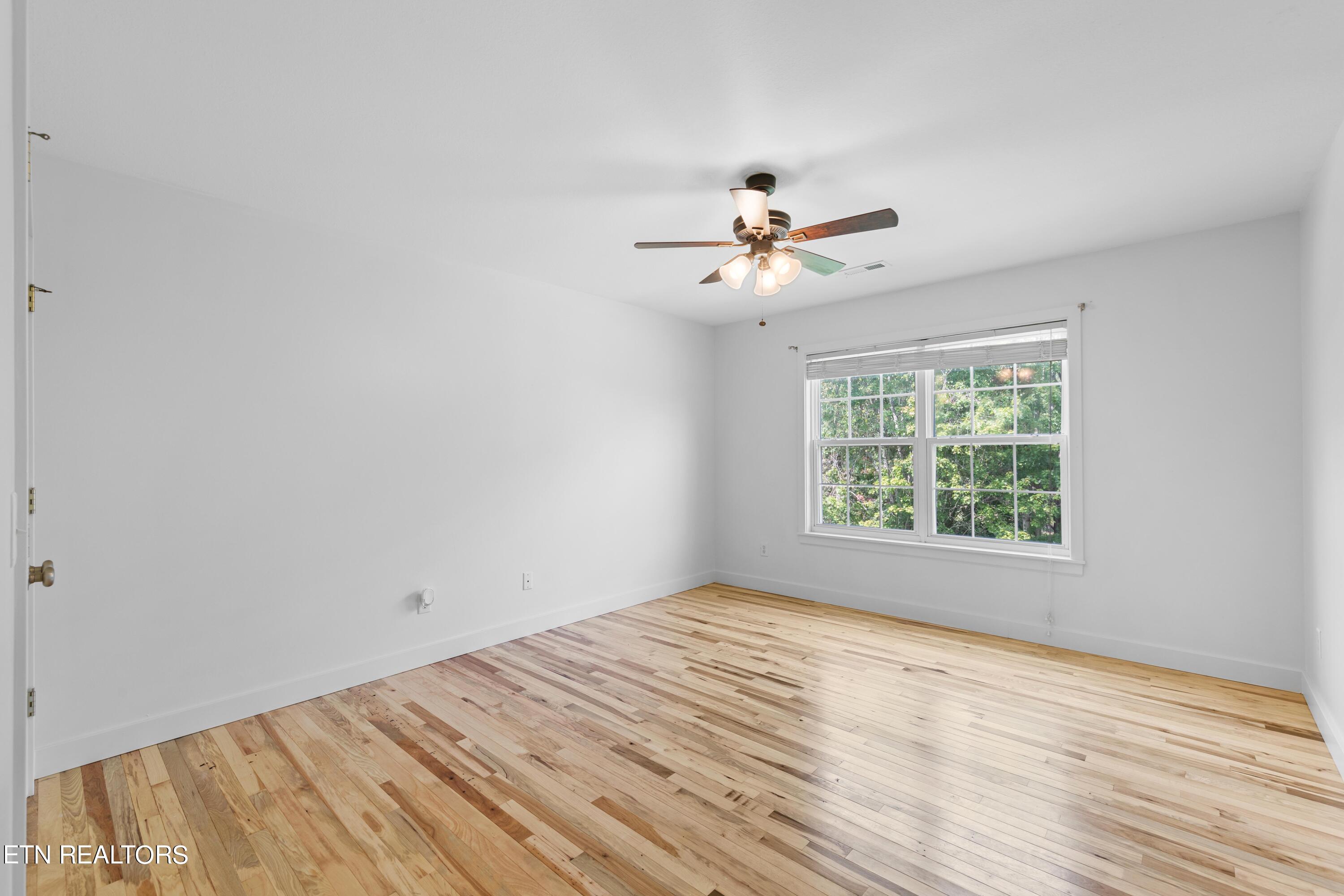 12509 Coral Reef Circle Knoxville TN 37922