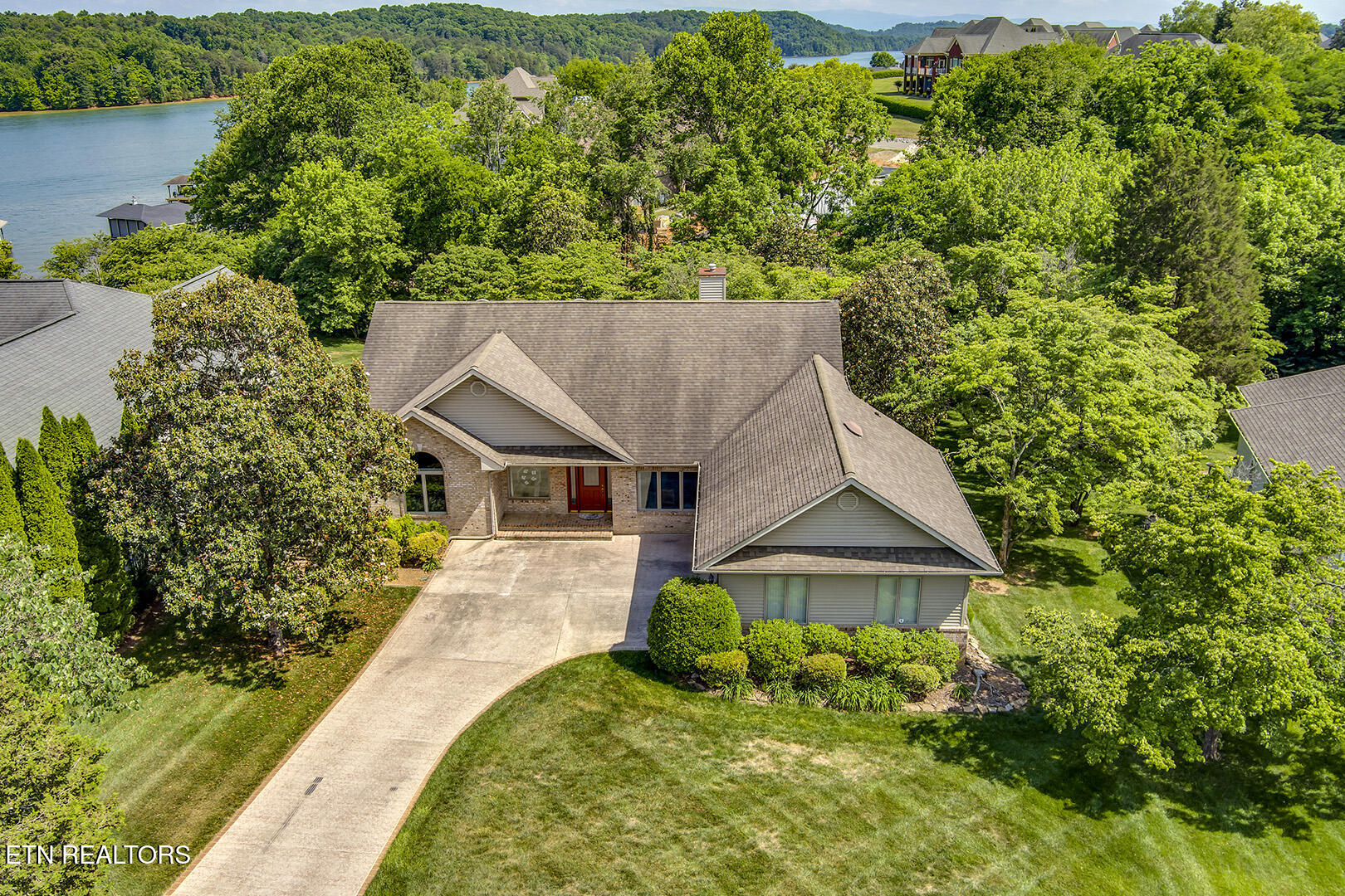 110 Kiowa Way Loudon TN 37774