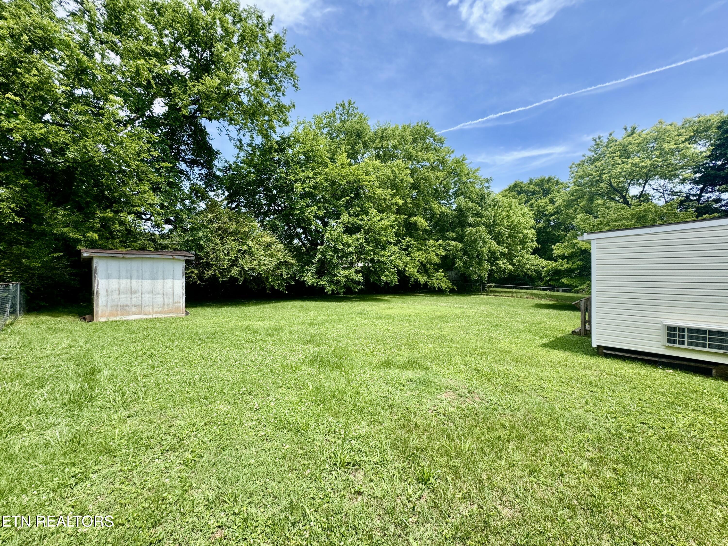 1703 Charles Drive Knoxville TN 37918