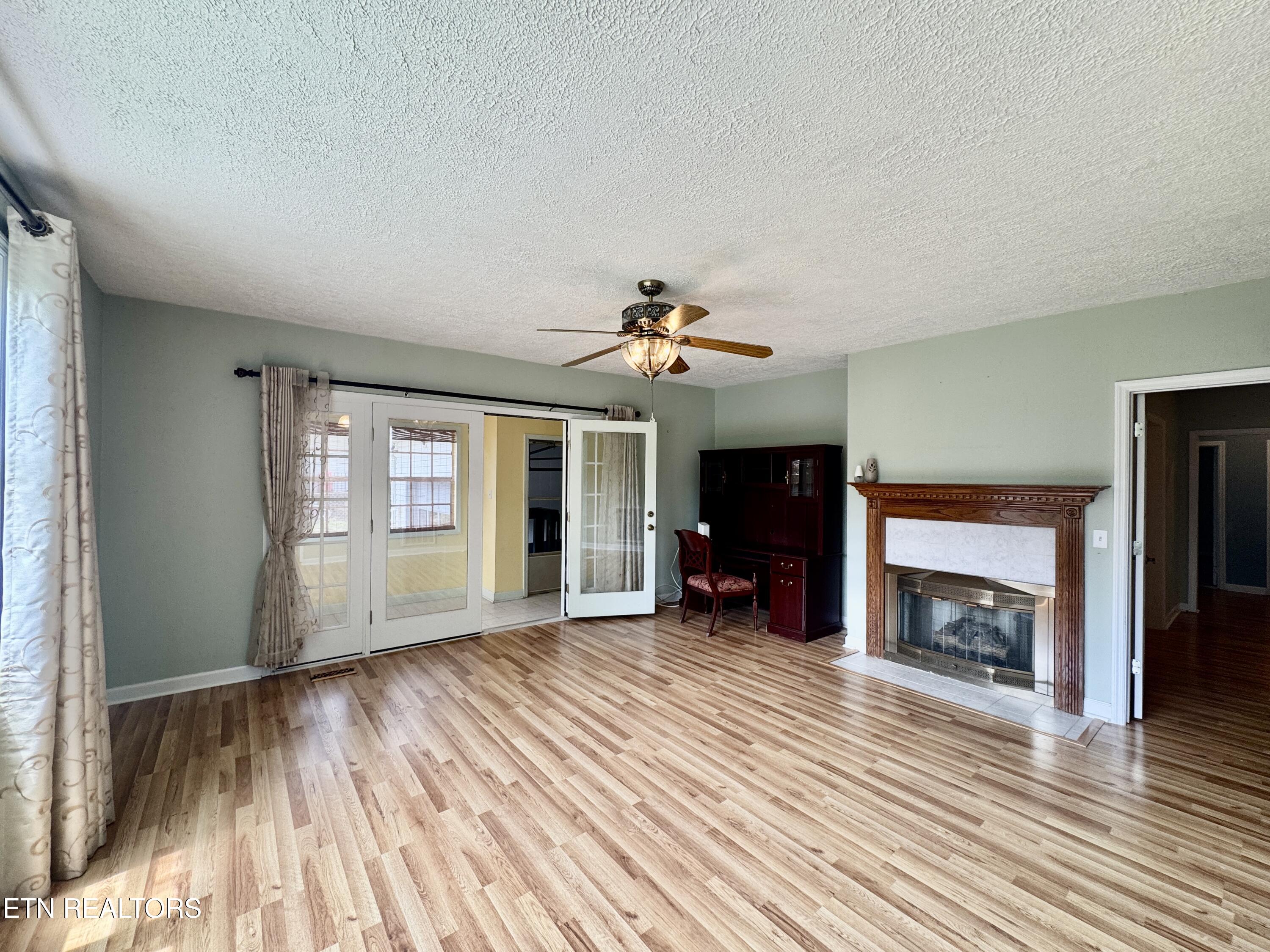 1703 Charles Drive Knoxville TN 37918