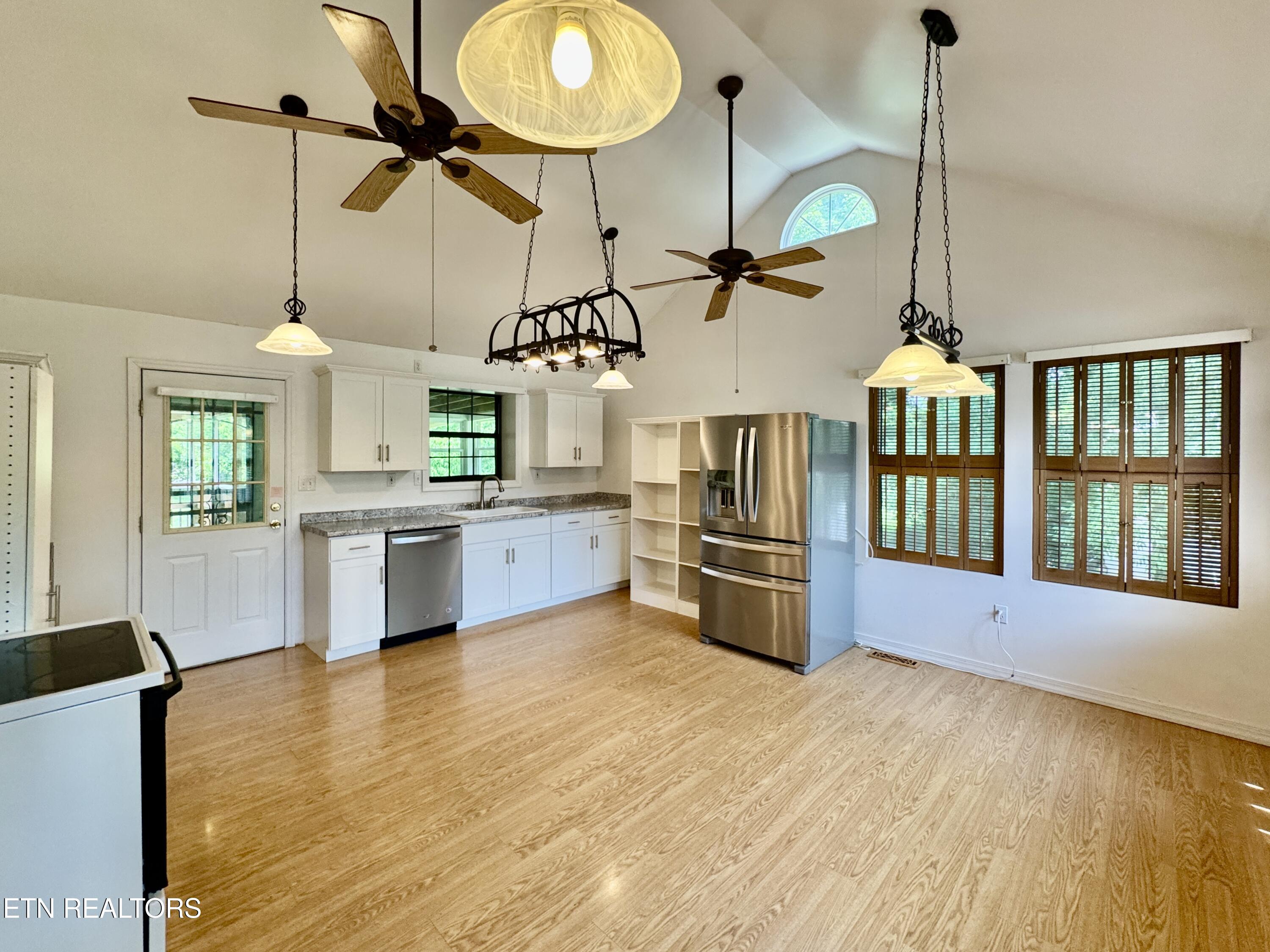 1703 Charles Drive Knoxville TN 37918