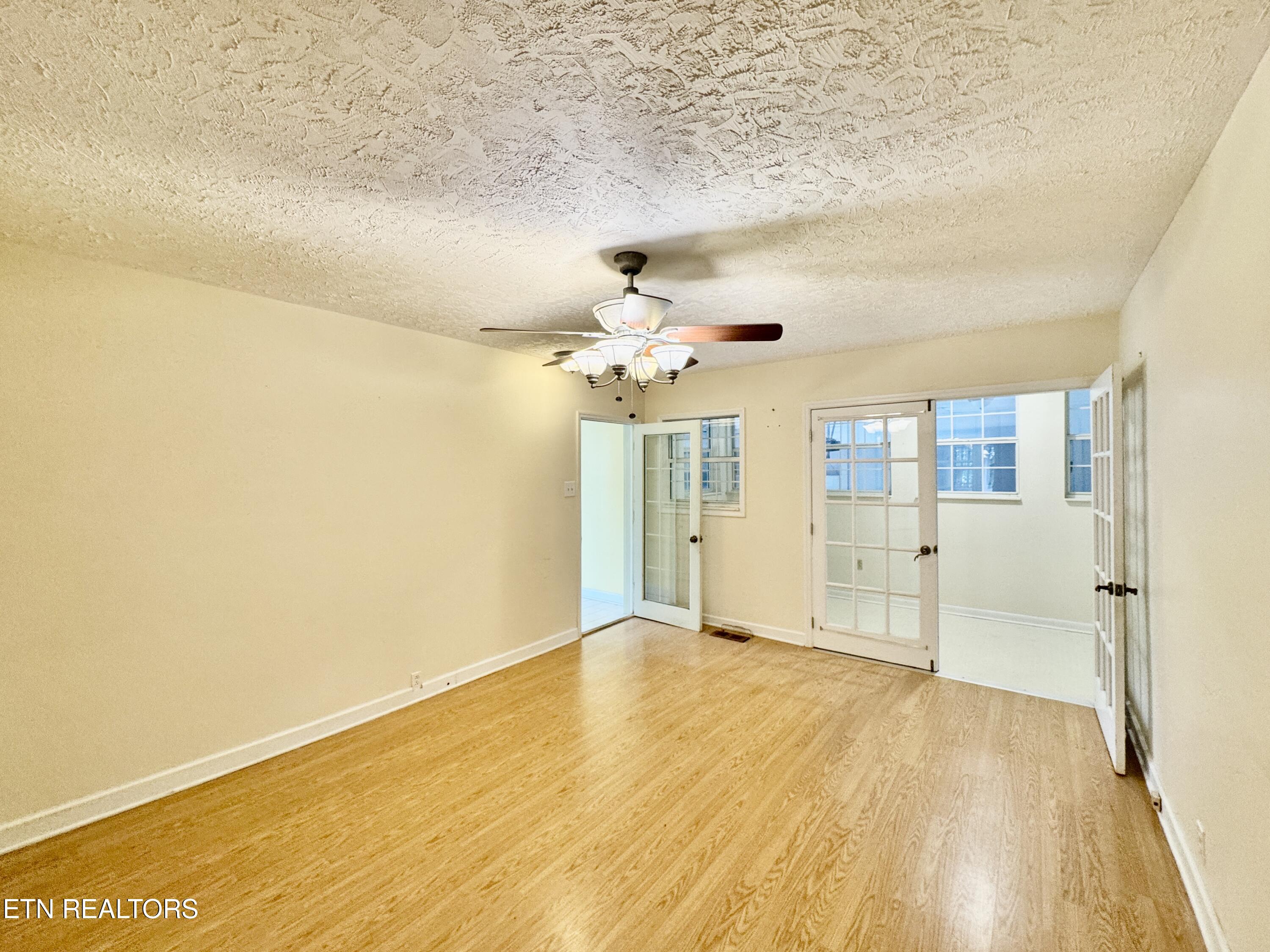1703 Charles Drive Knoxville TN 37918
