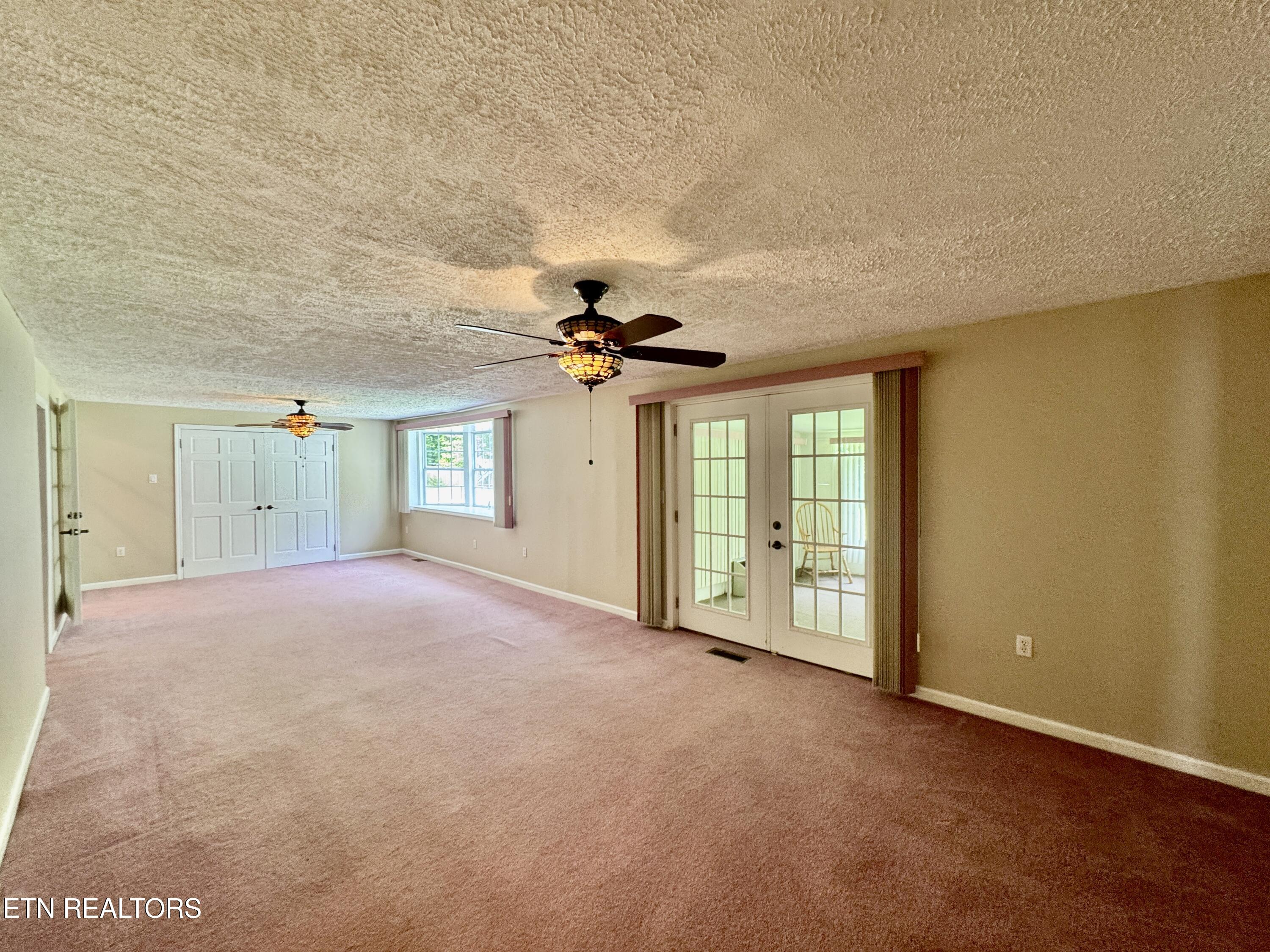 1703 Charles Drive Knoxville TN 37918