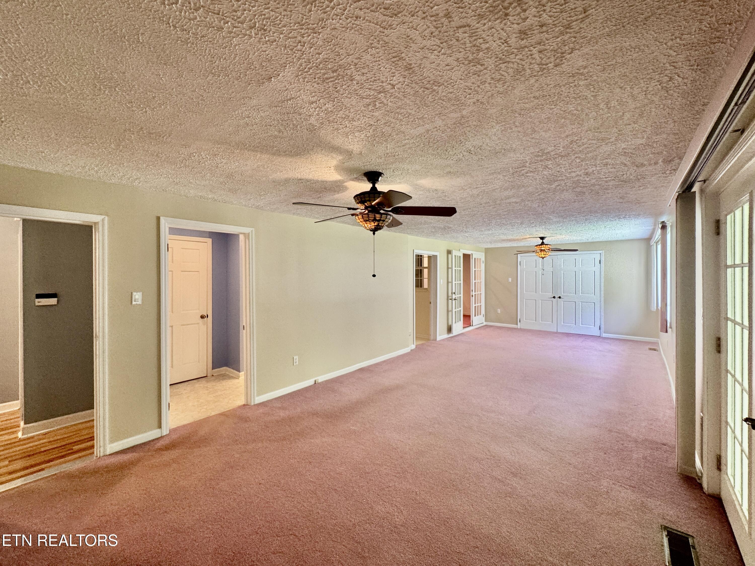 1703 Charles Drive Knoxville TN 37918
