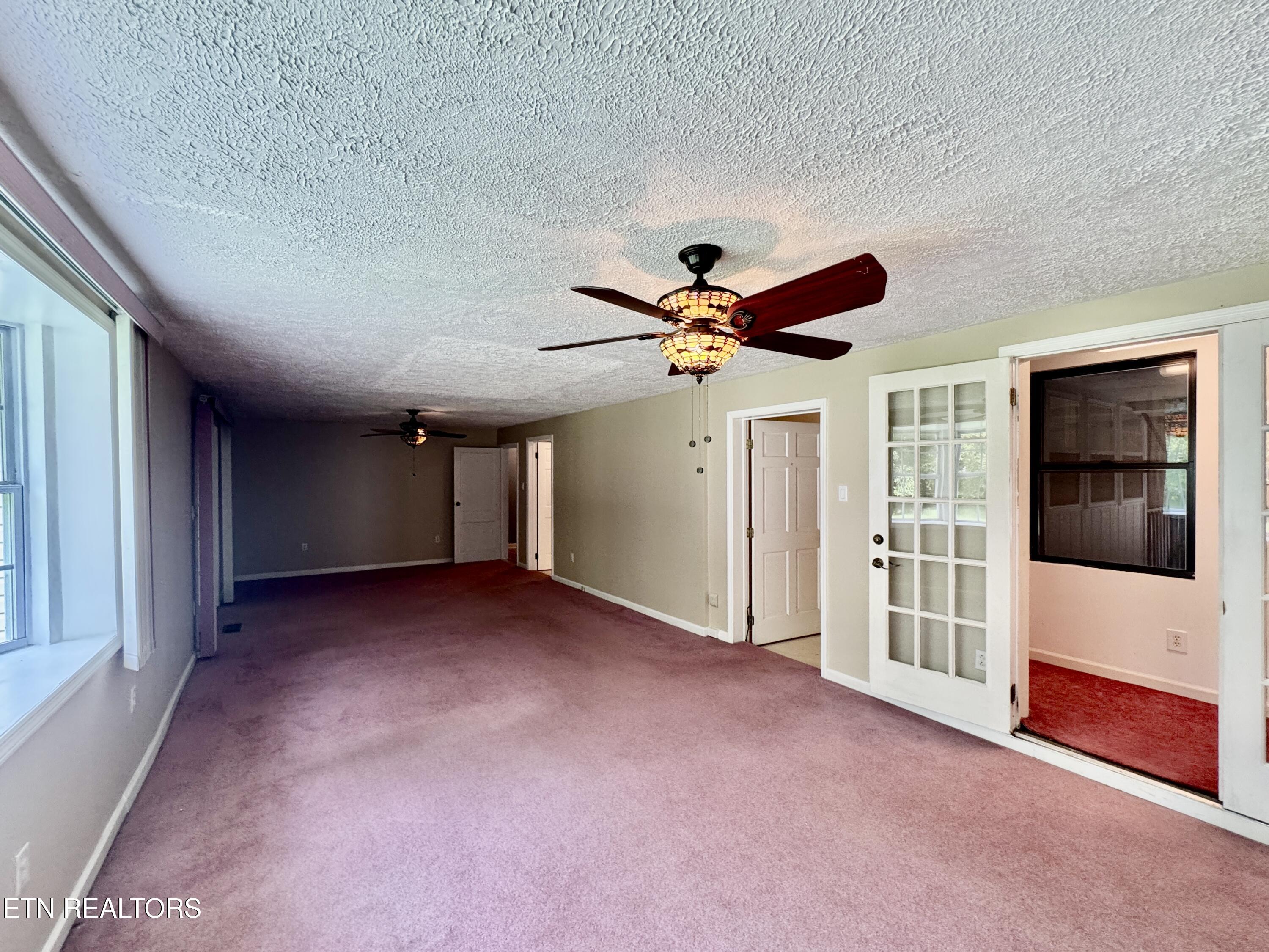 1703 Charles Drive Knoxville TN 37918