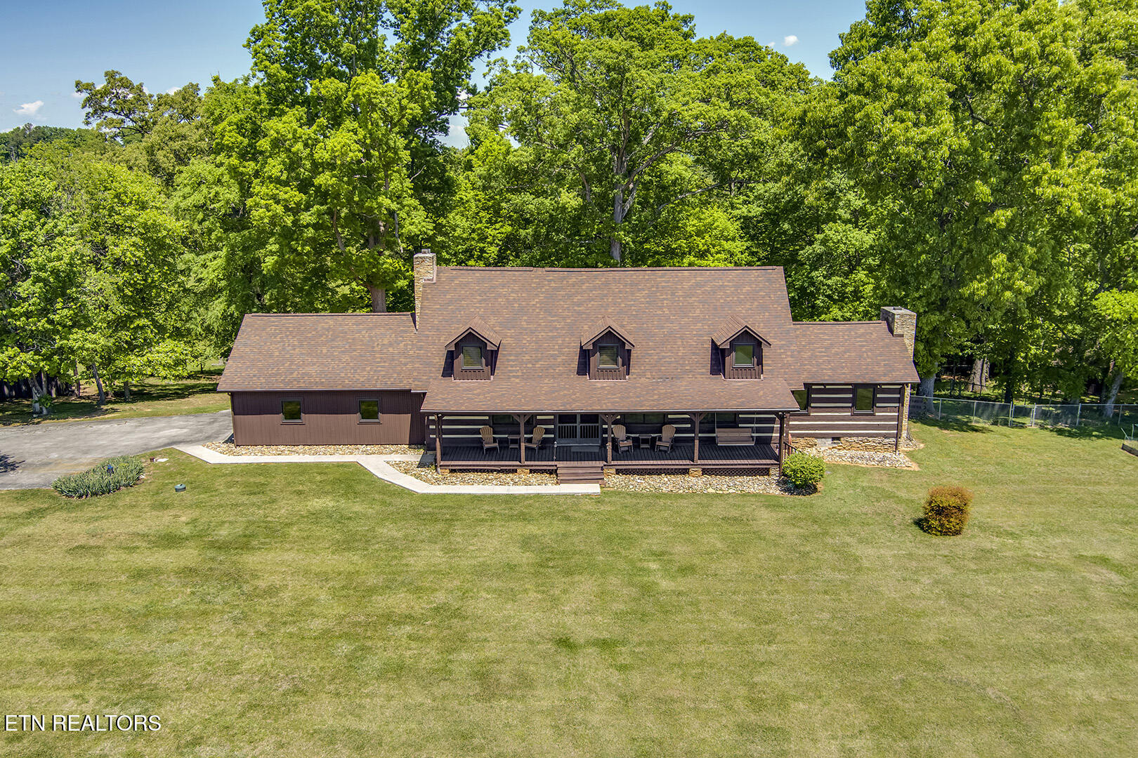 1902 Fain Cemetery Road Dandridge TN 37725