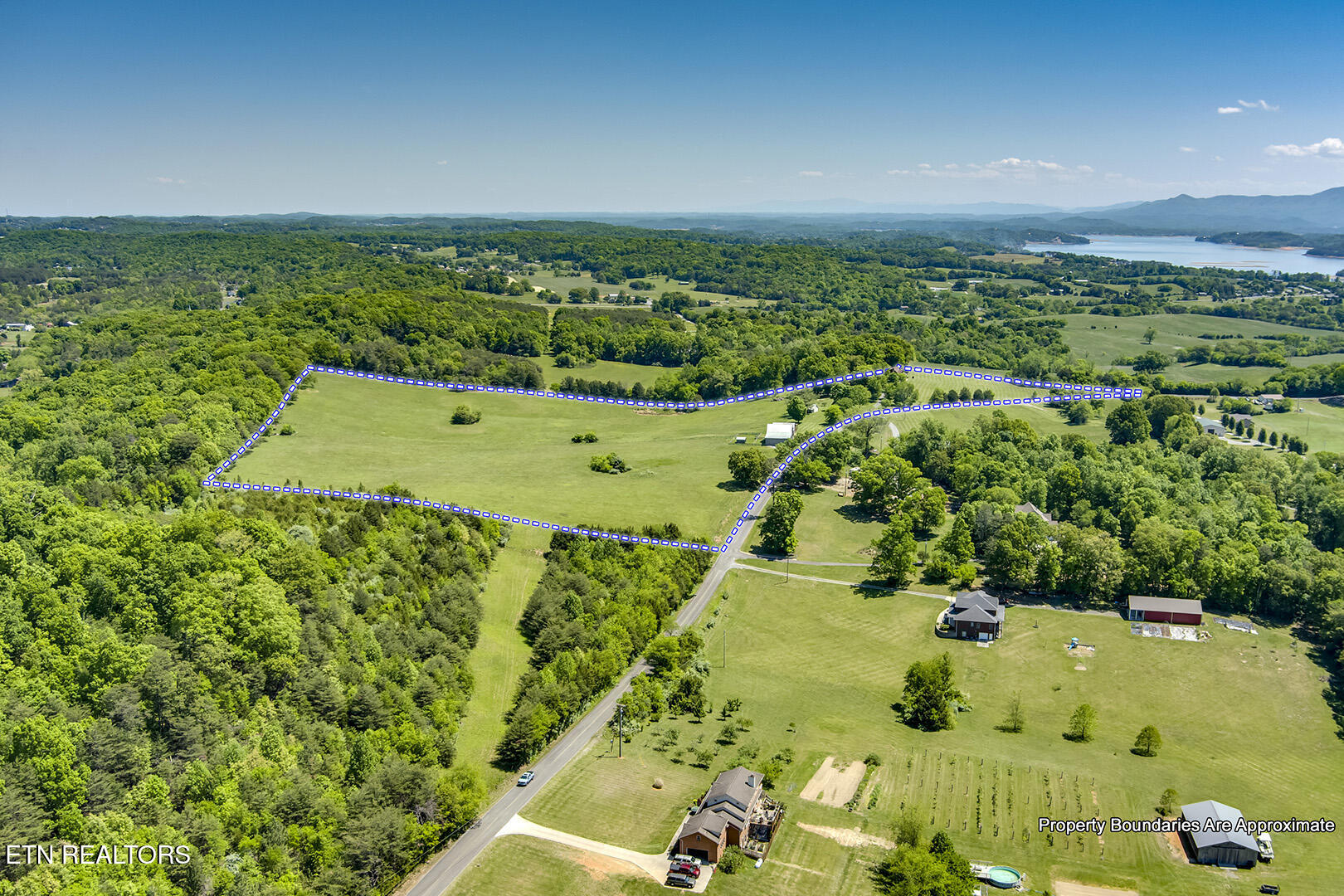 1902 Fain Cemetery Road Dandridge TN 37725
