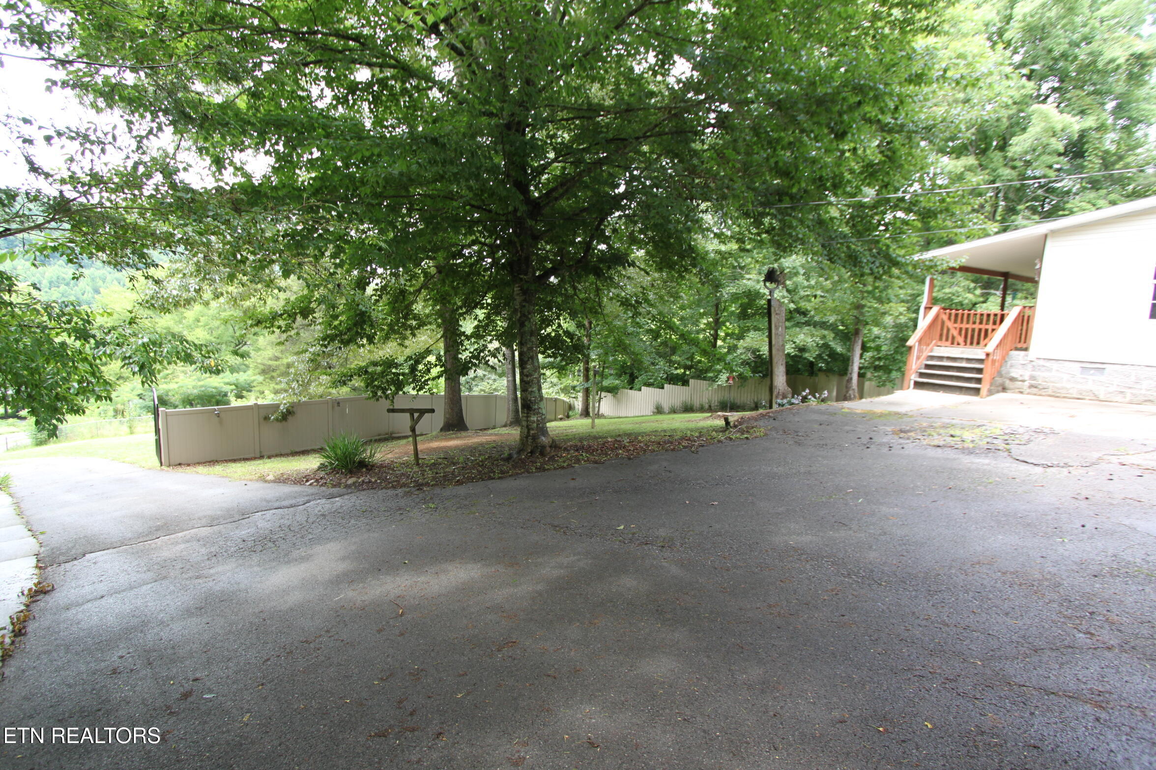 1150 Tranquility Hills Way Cosby TN 37722