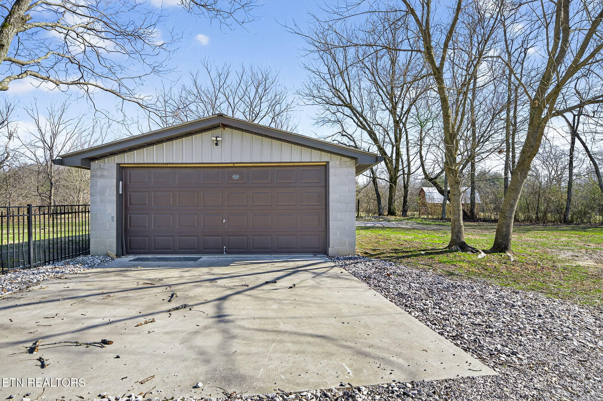 2490 Chestnut Hill Road Crossville TN 38571