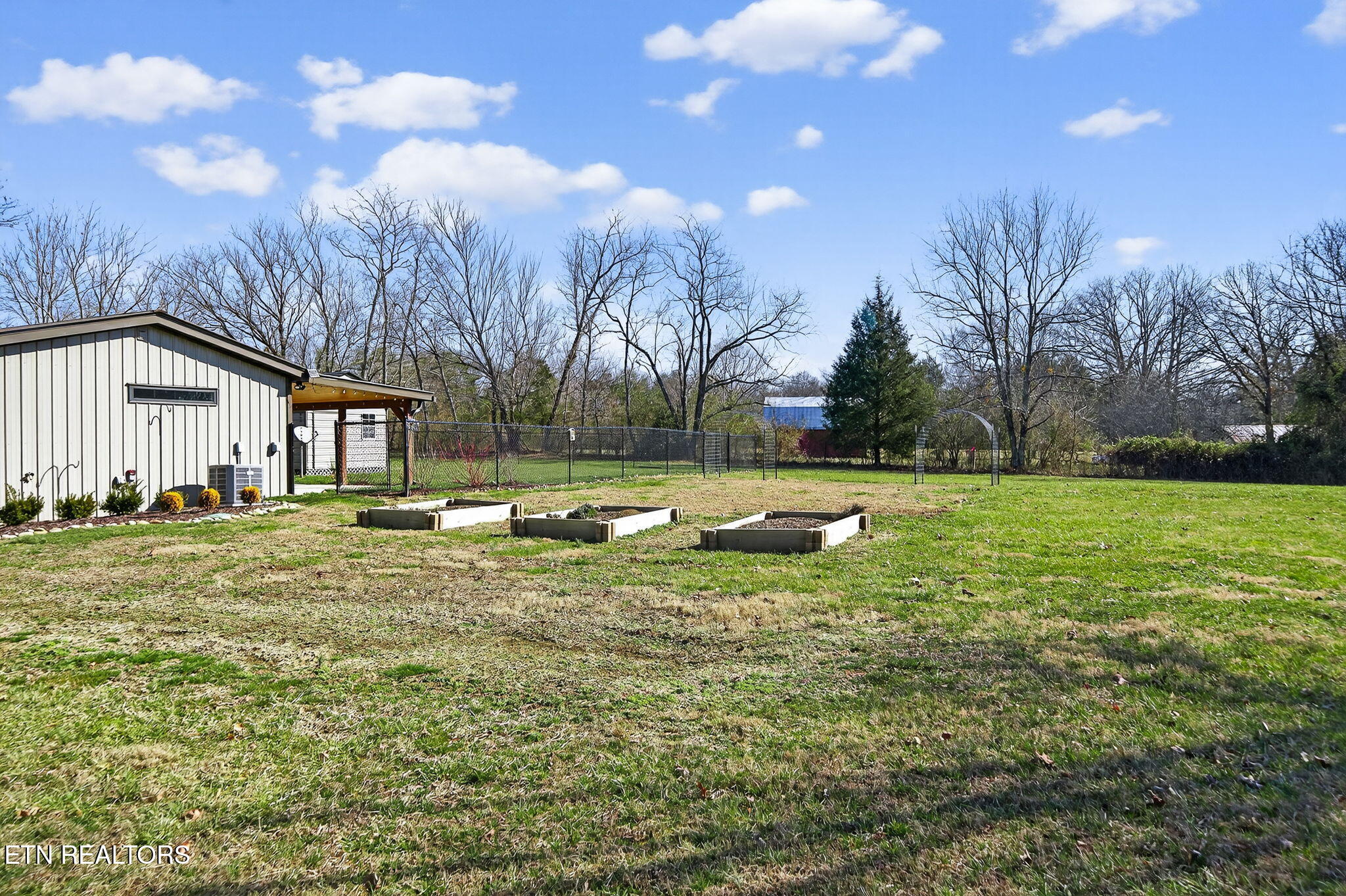 2490 Chestnut Hill Road Crossville TN 38571