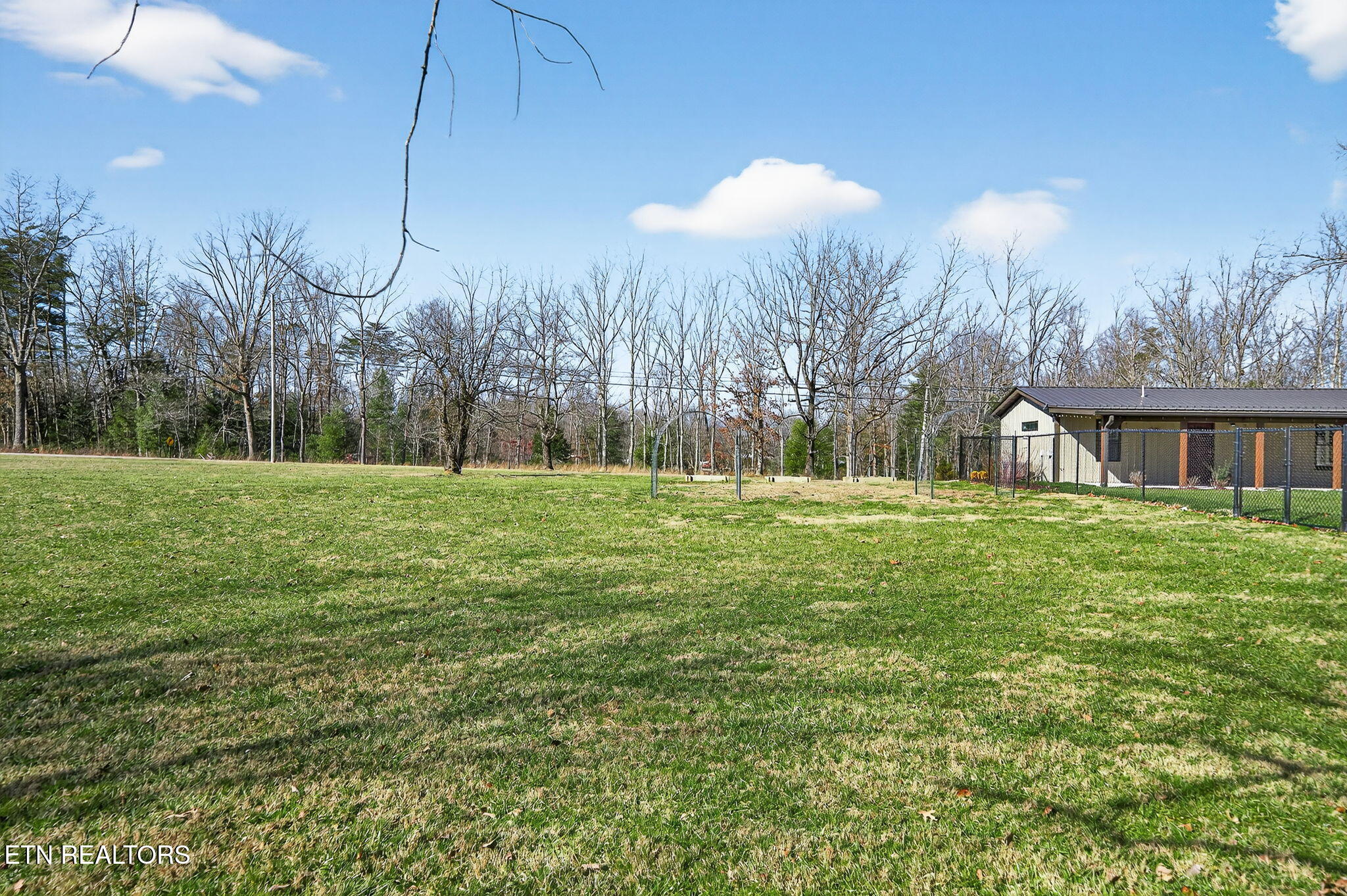 2490 Chestnut Hill Road Crossville TN 38571
