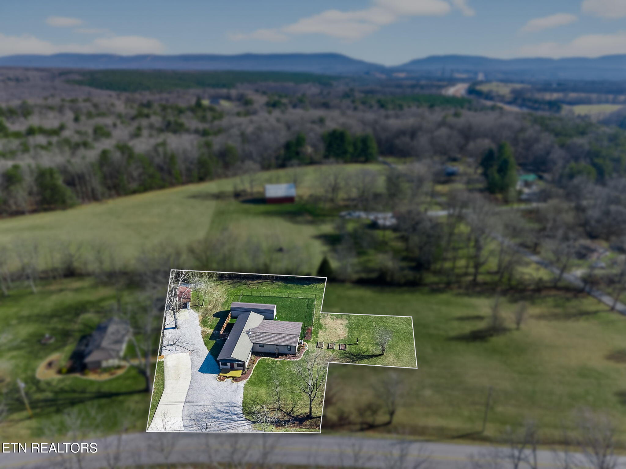 2490 Chestnut Hill Road Crossville TN 38571