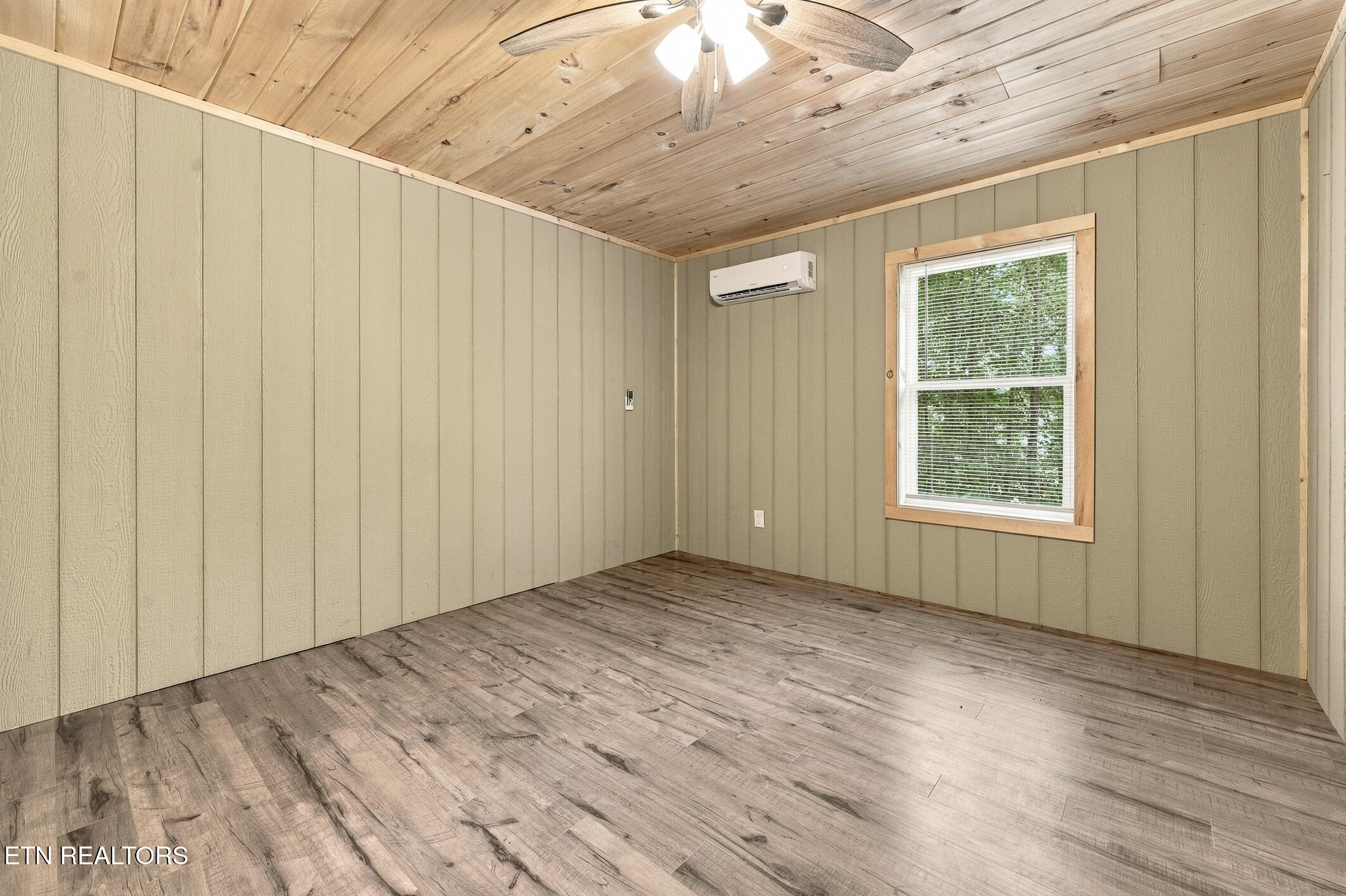 2912 Kettle Creek Way Sevierville TN 37876