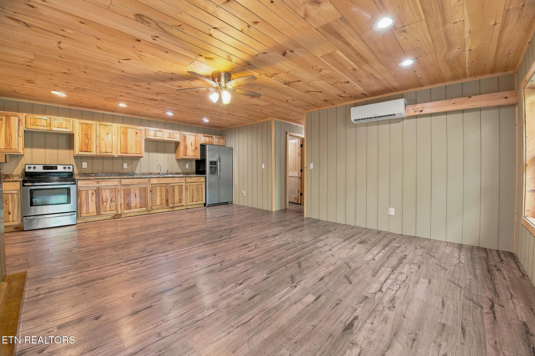2912 Kettle Creek Way Sevierville TN 37876