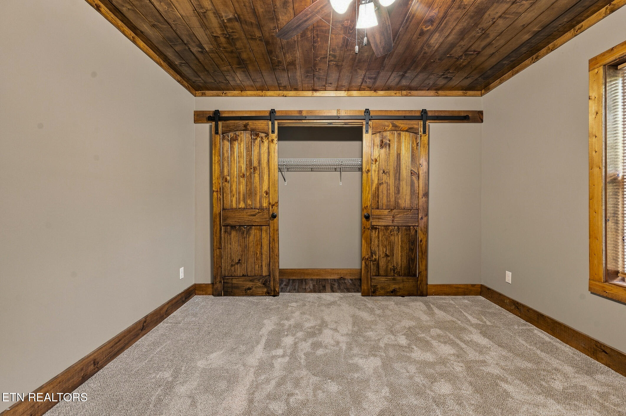 2912 Kettle Creek Way Sevierville TN 37876