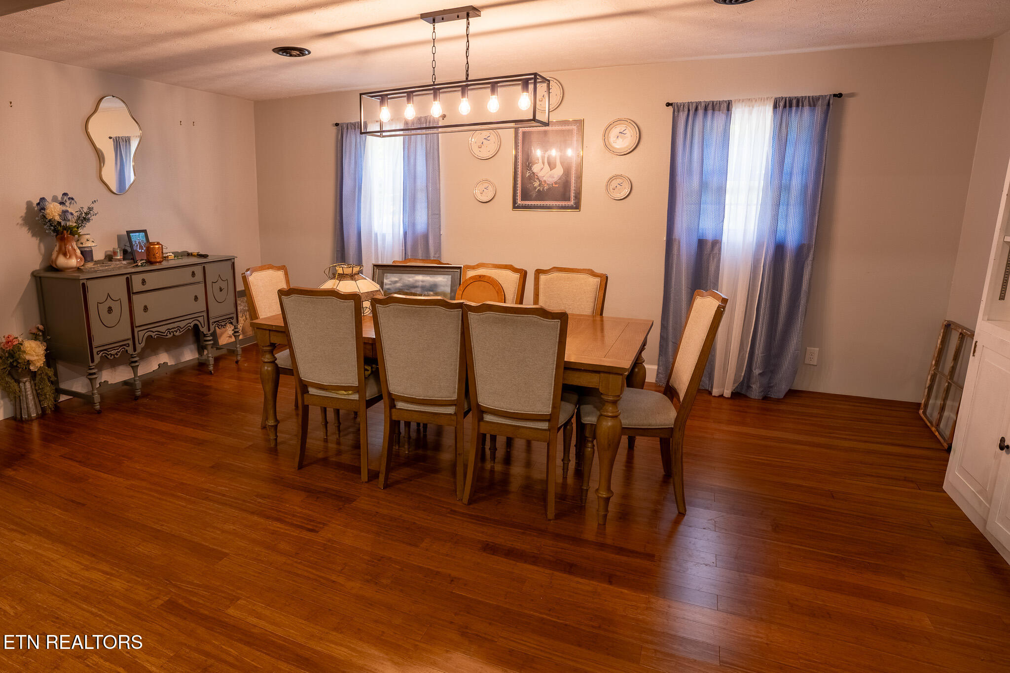 663 W Hills Drive Harriman TN 37748