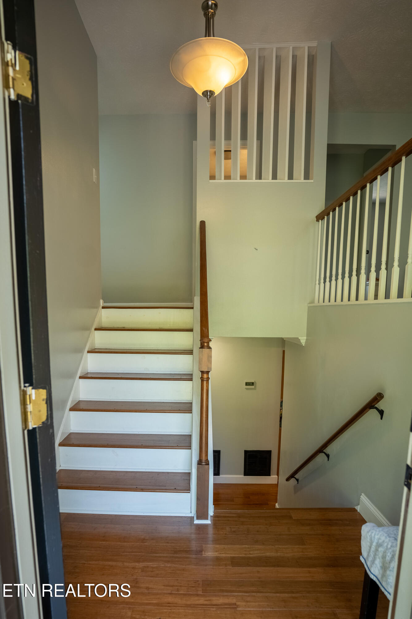 663 W Hills Drive Harriman TN 37748