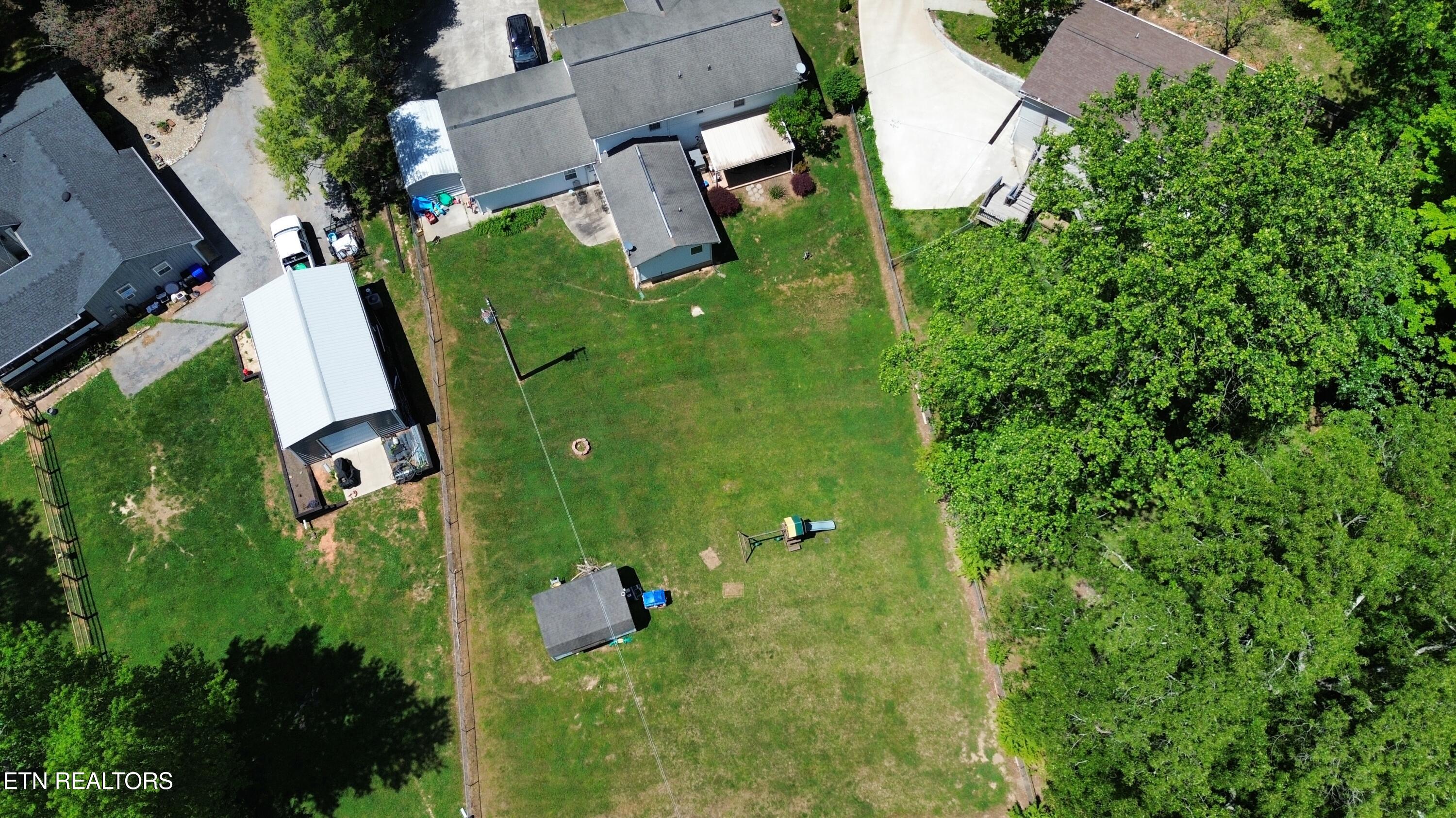 663 W Hills Drive Harriman TN 37748