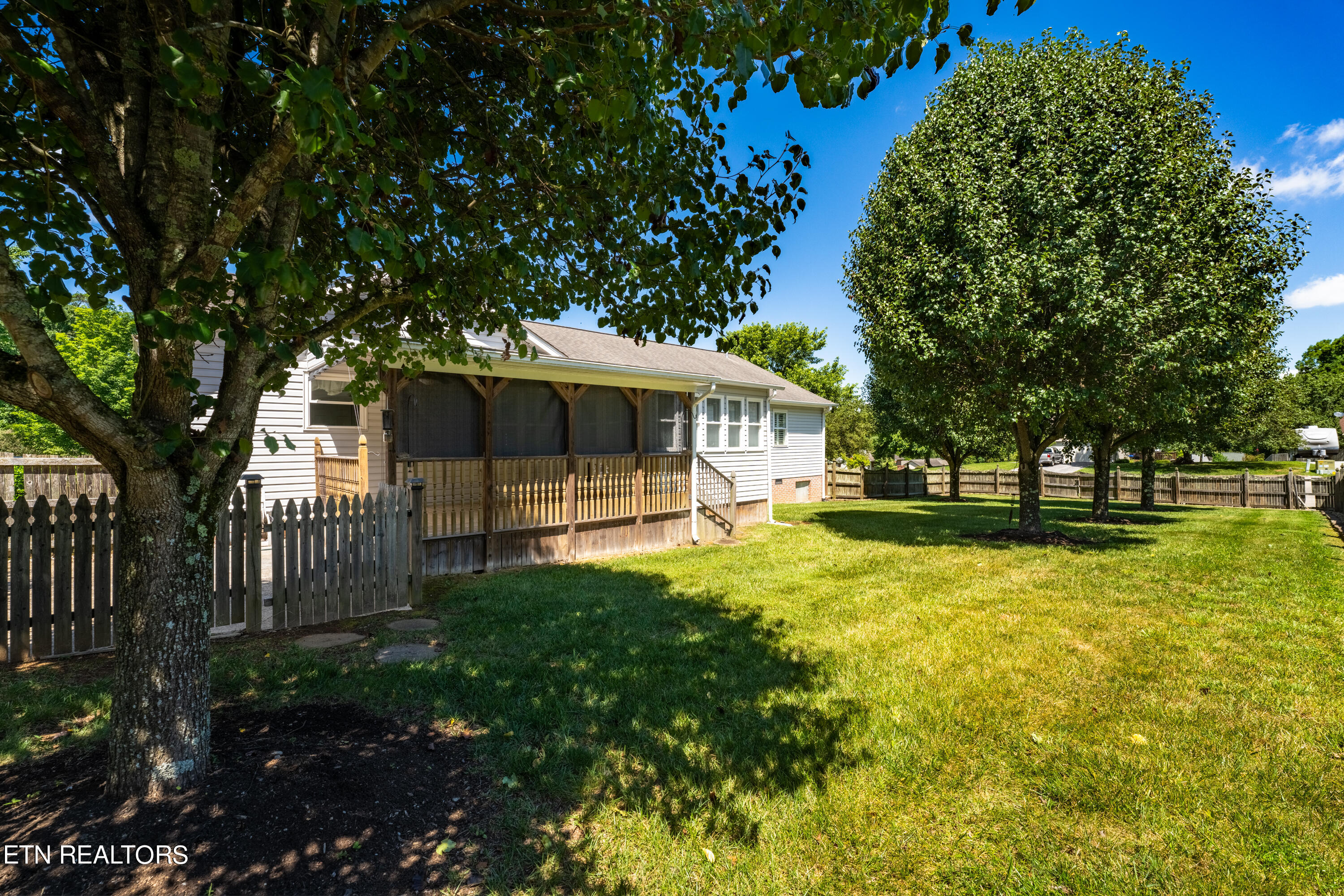 308 Basilfield Drive Knoxville TN 37920