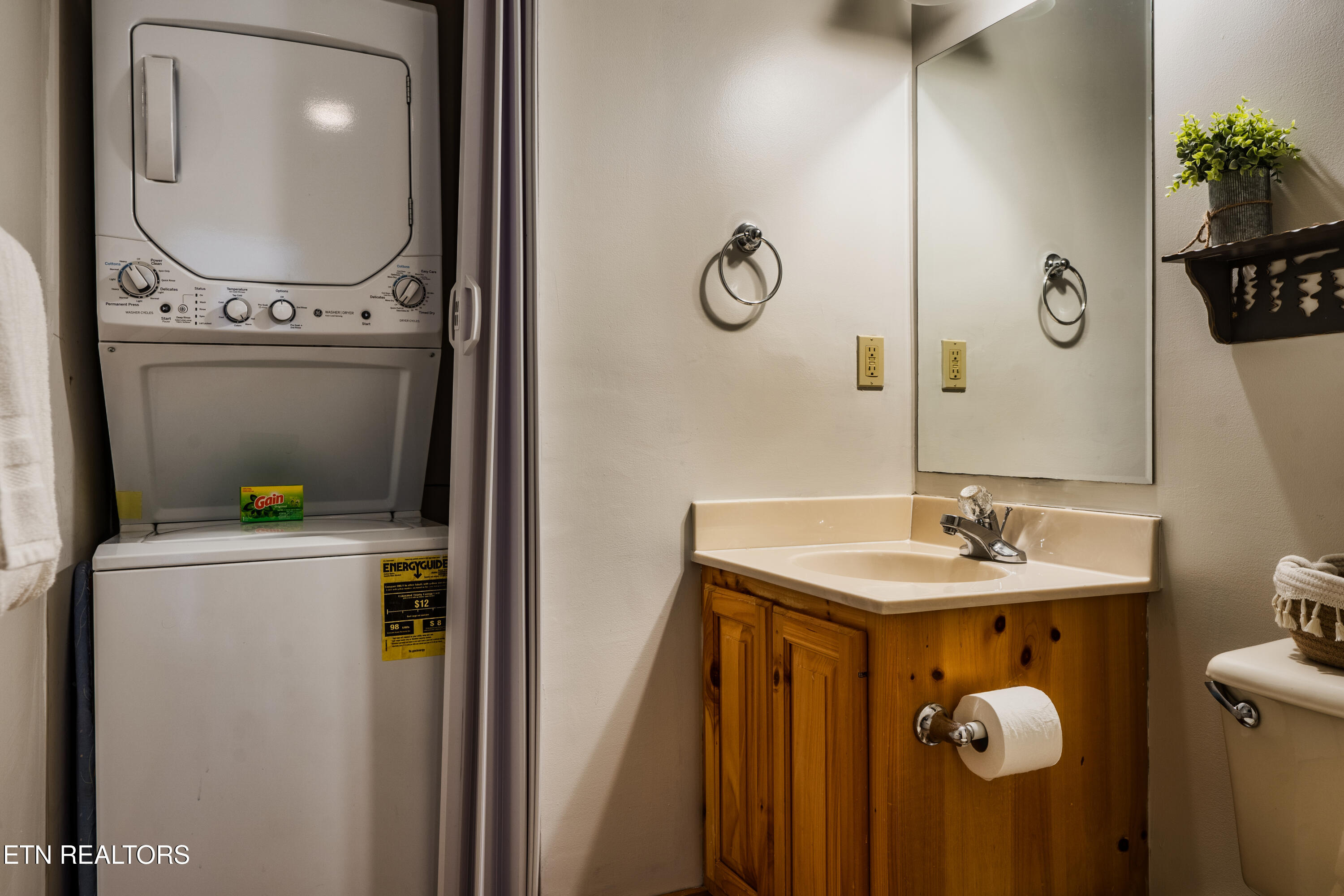 2226 Street Moritz Court Gatlinburg TN 37738