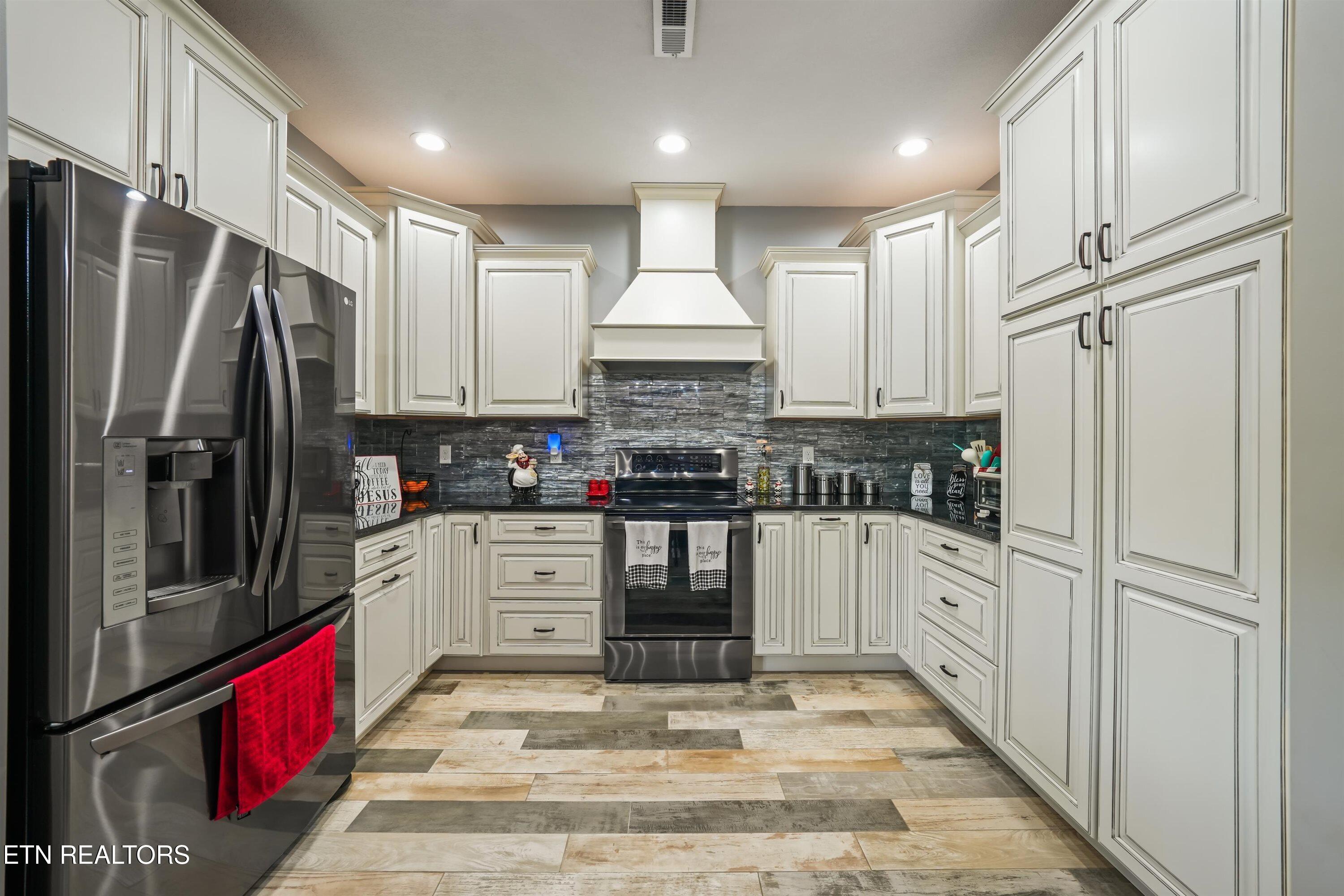 1113 Walker Road Maryville TN 37801