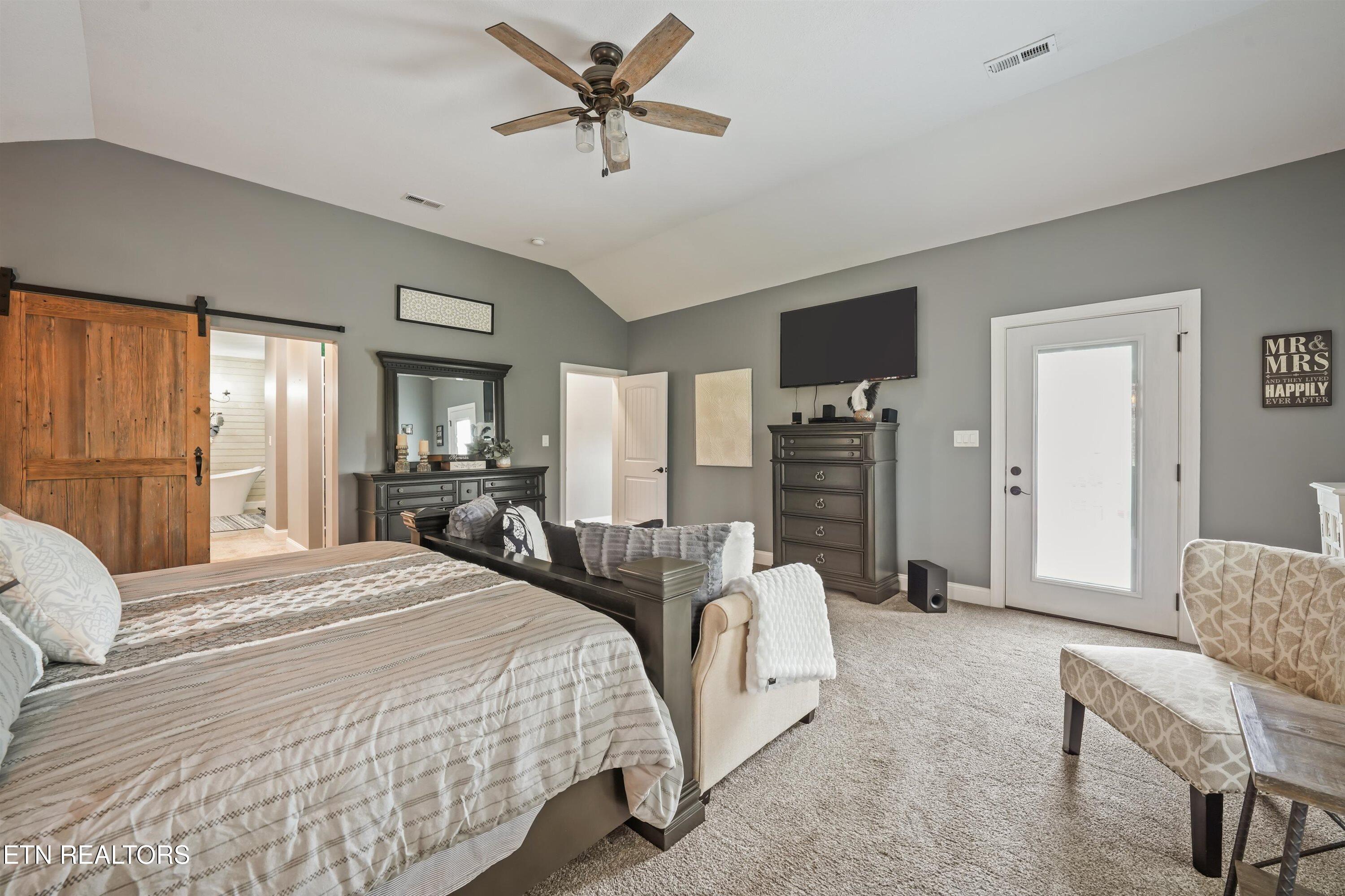 1113 Walker Road Maryville TN 37801