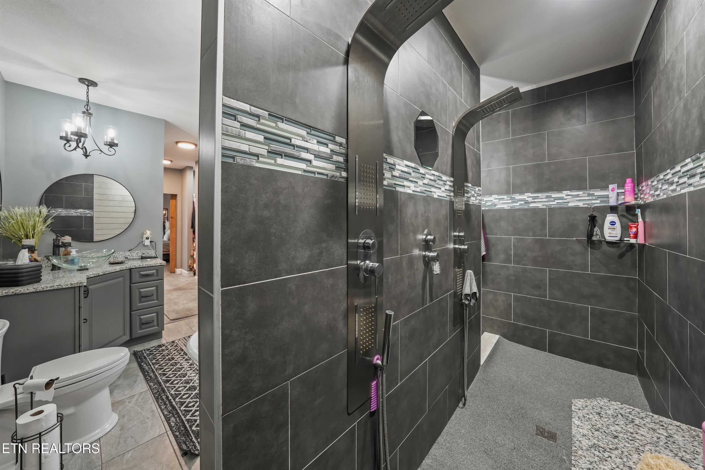 1113 Walker Road Maryville TN 37801
