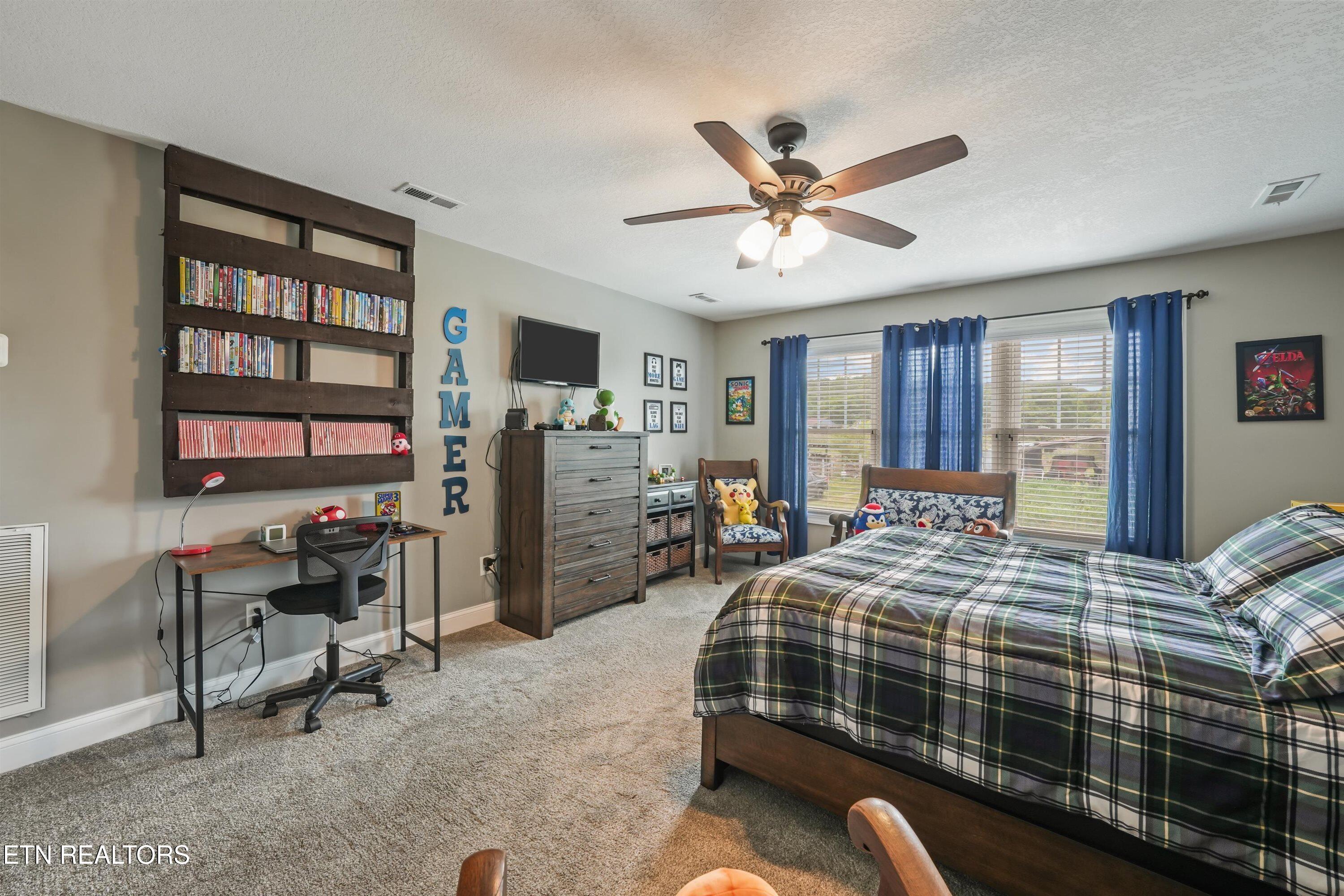1113 Walker Road Maryville TN 37801