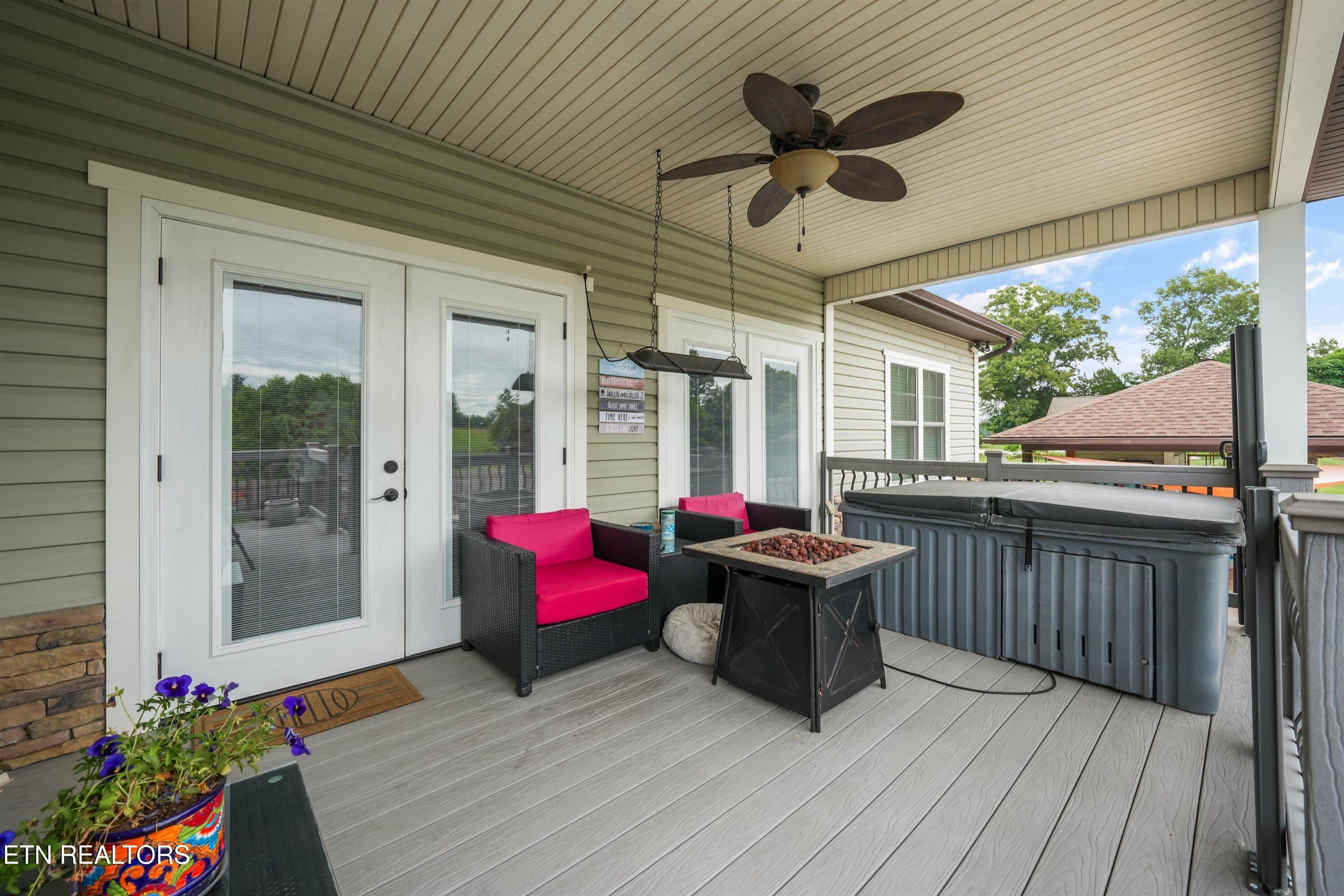1113 Walker Road Maryville TN 37801