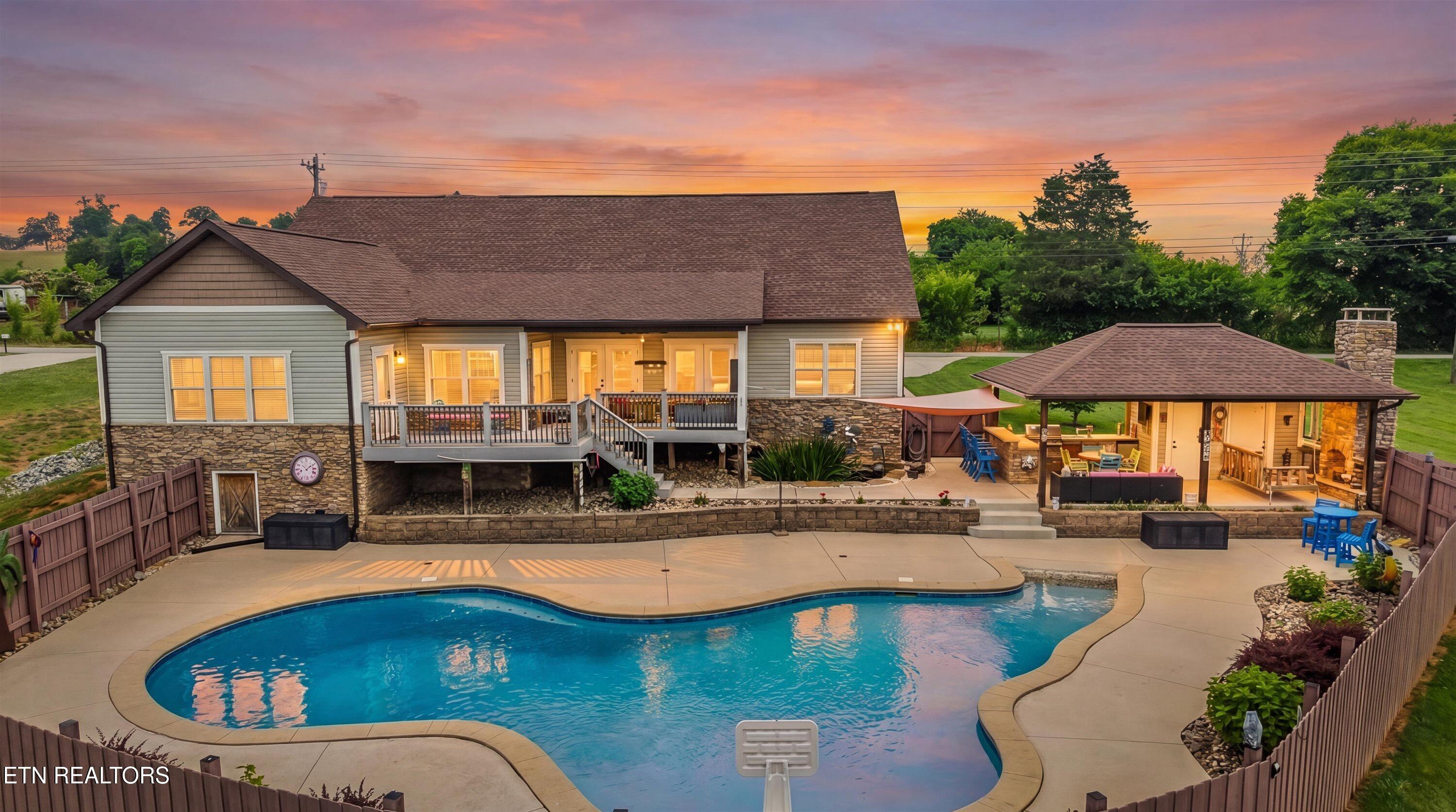 1113 Walker Road Maryville TN 37801