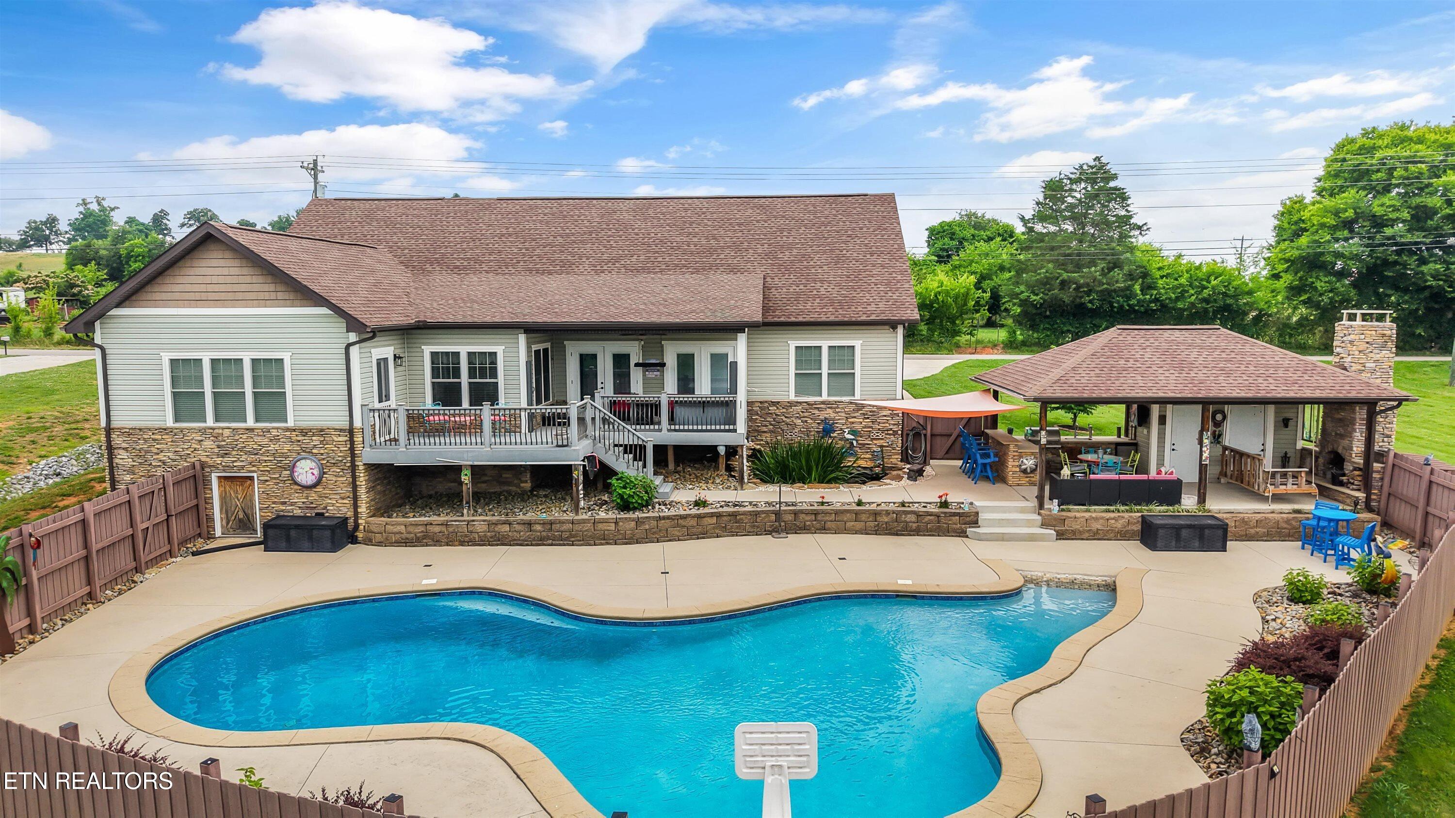 1113 Walker Road Maryville TN 37801