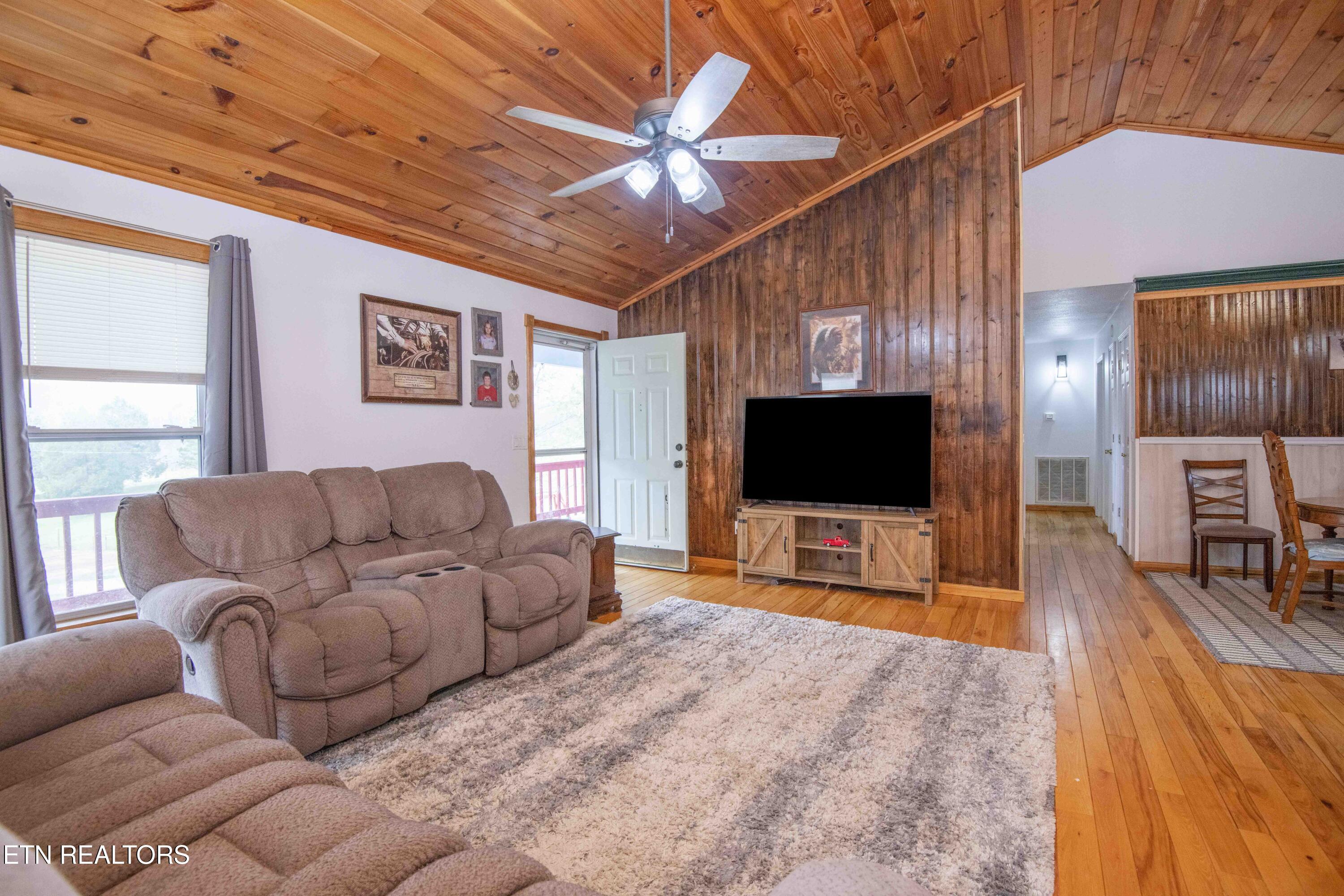 106 County Road 189 Decatur TN 37322