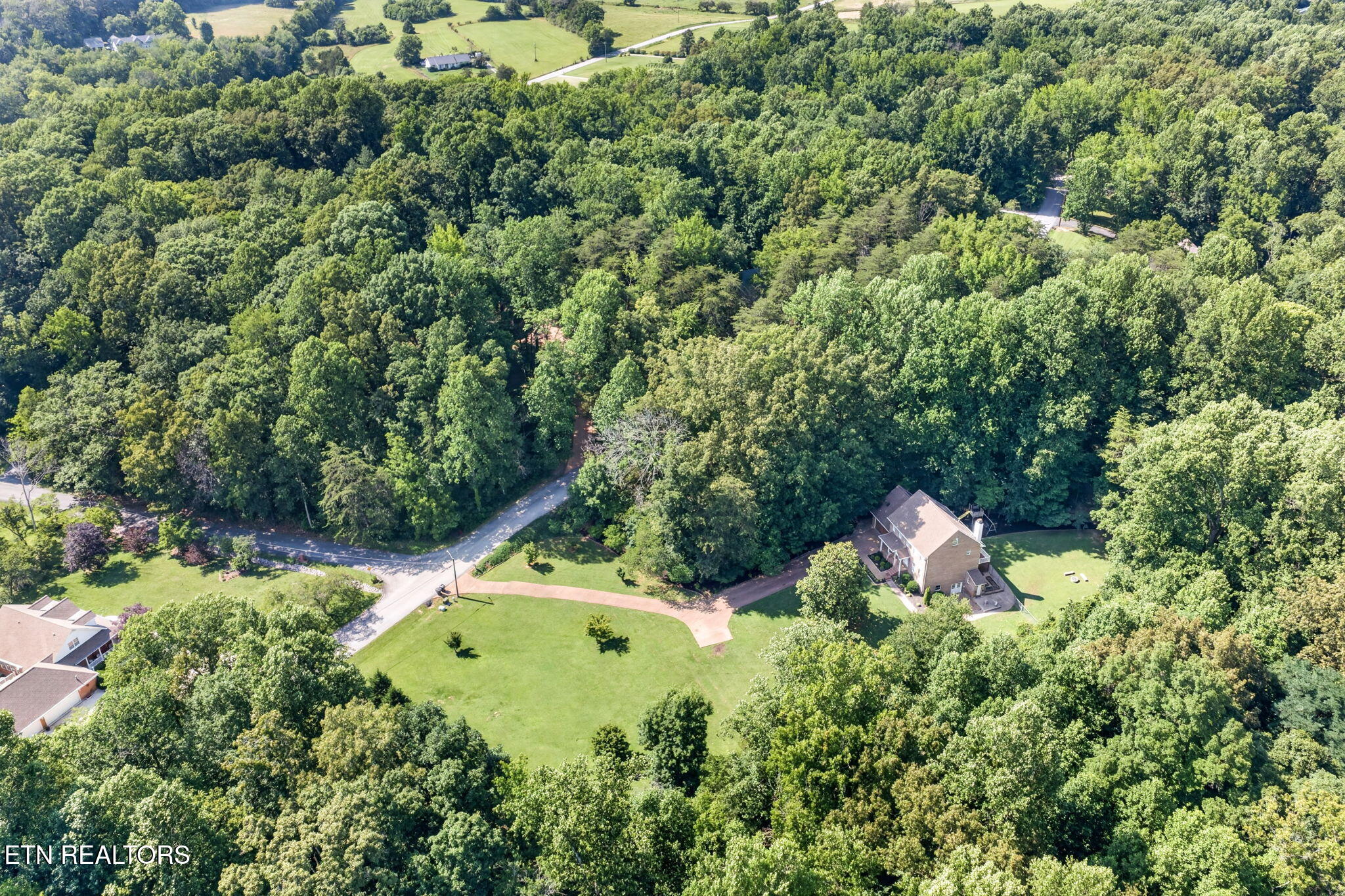 1515 Little John Lane Cookeville TN 38501