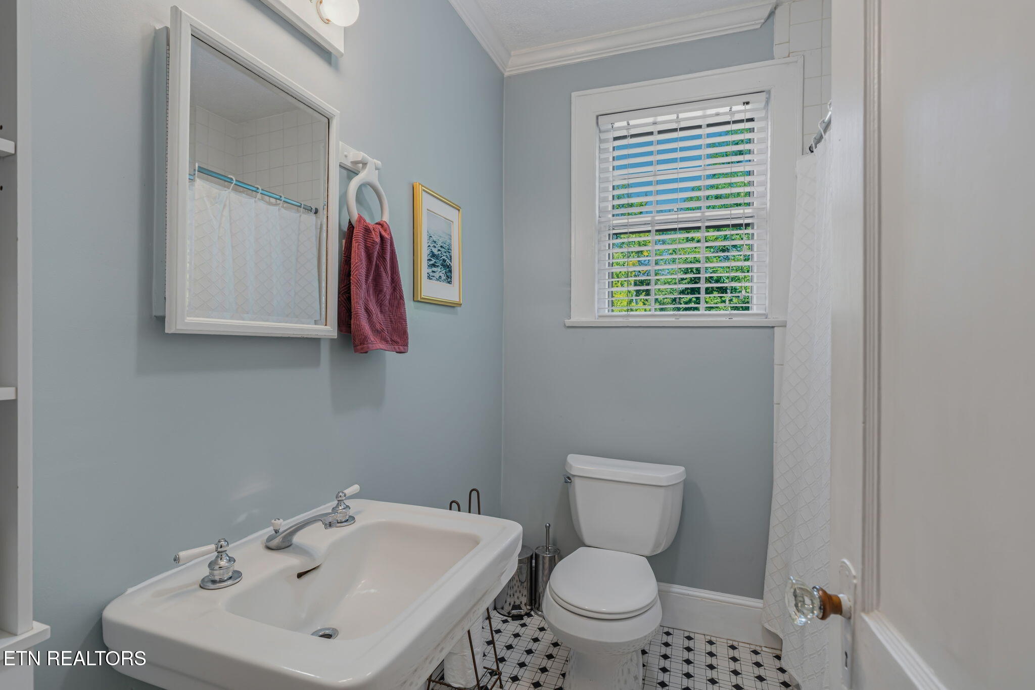 1731 Emoriland Boulevard Knoxville TN 37917