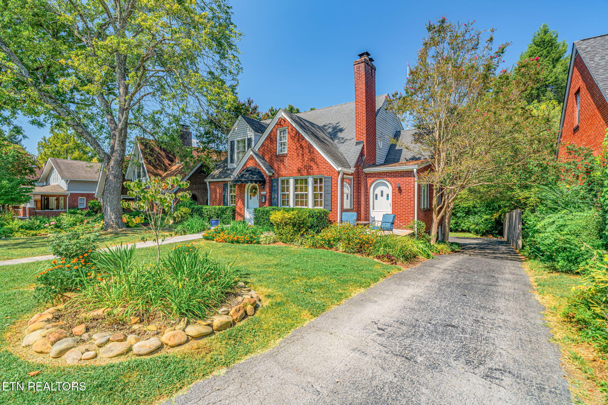 1731 Emoriland Boulevard Knoxville TN 37917