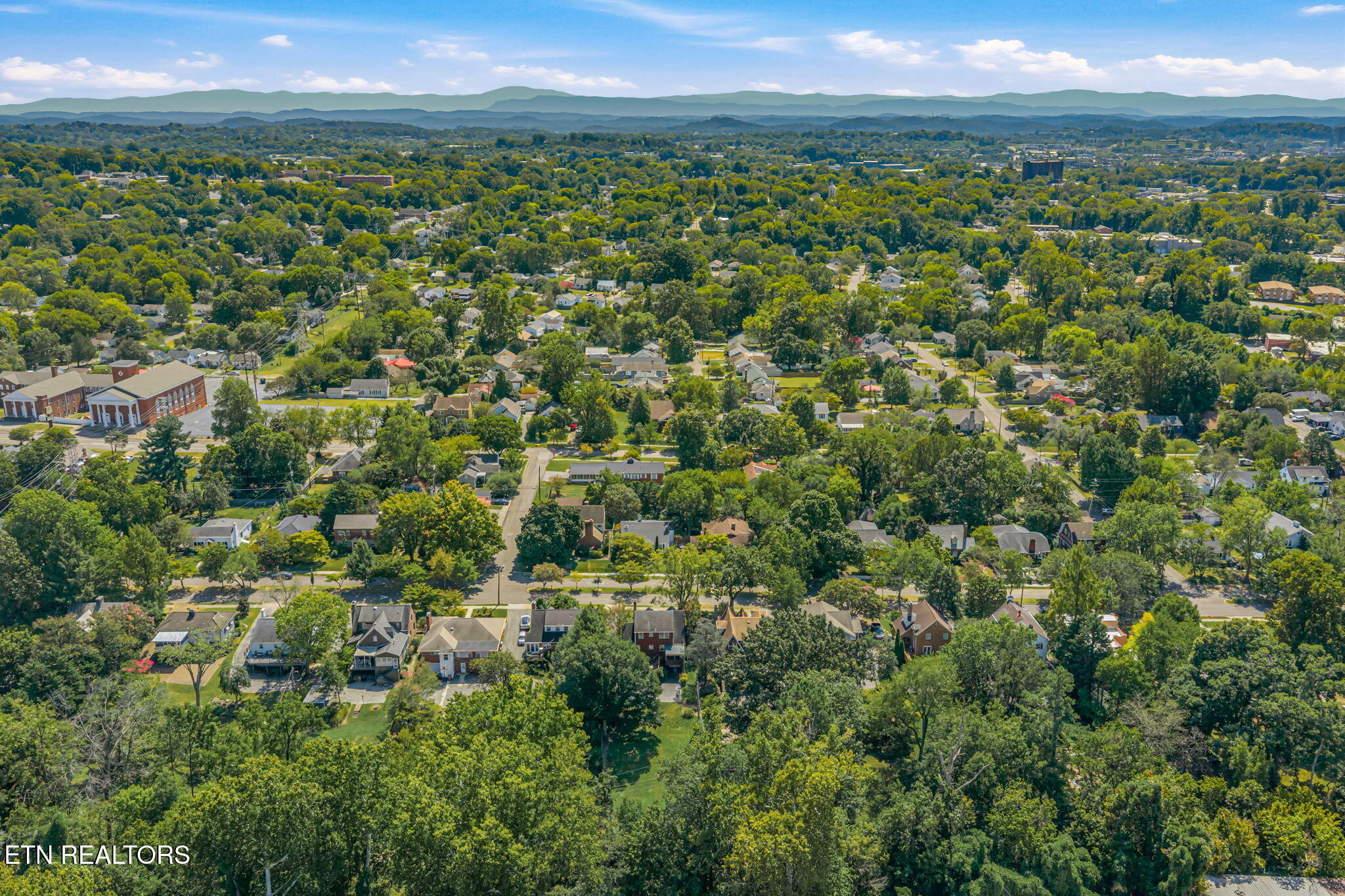 1731 Emoriland Boulevard Knoxville TN 37917