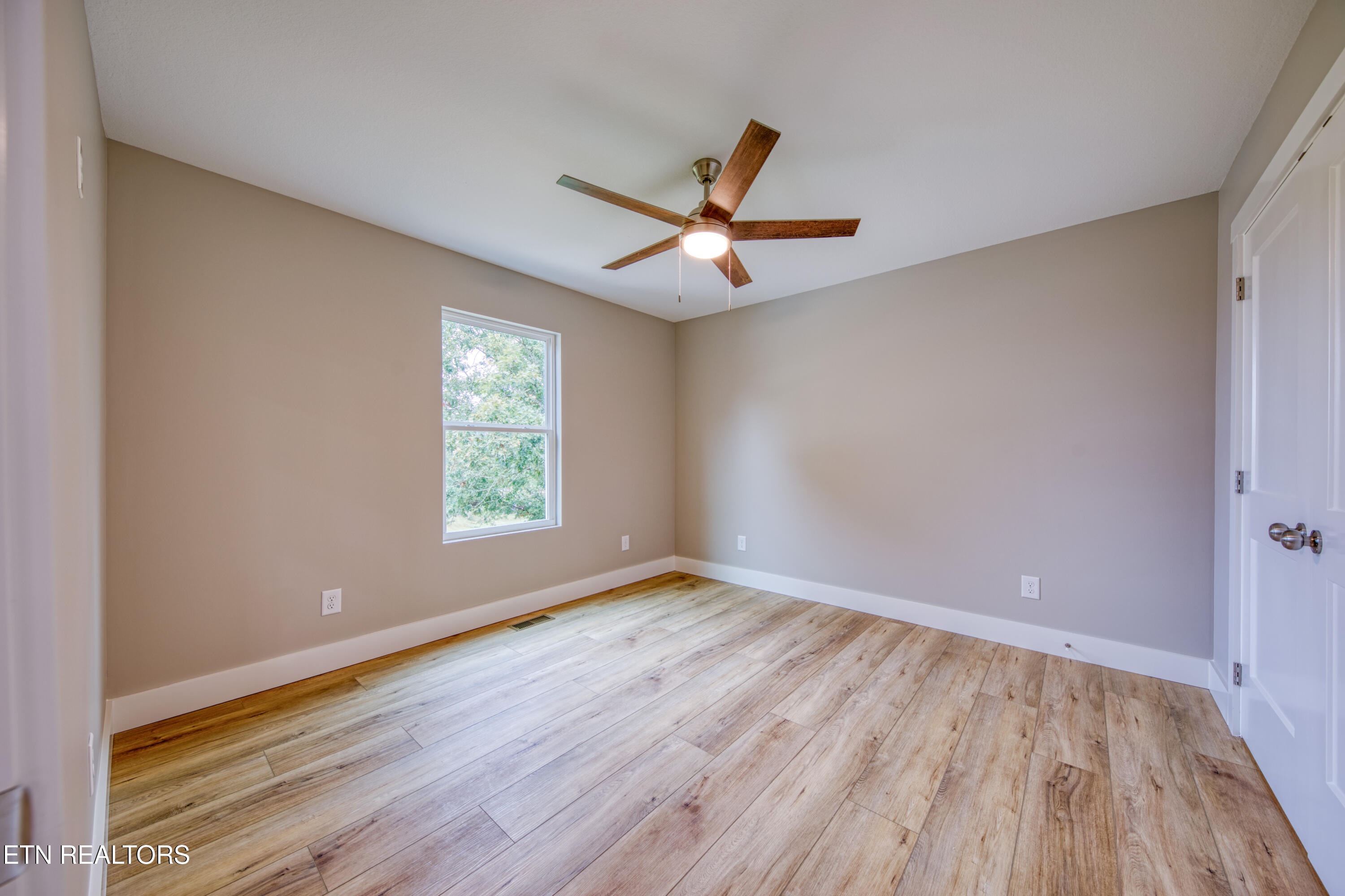 413 Commanche Trail Seymour TN 37865