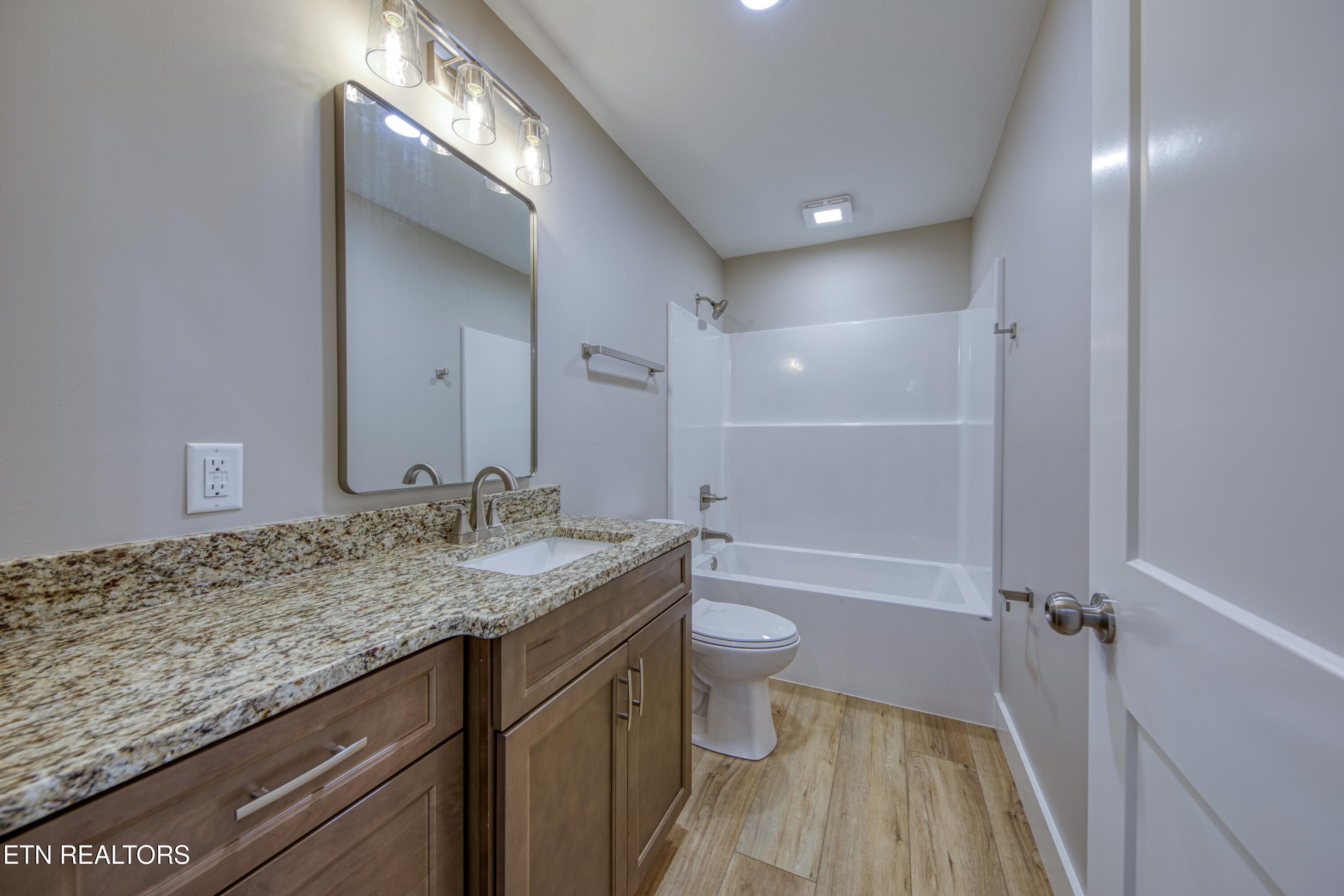 413 Commanche Trail Seymour TN 37865