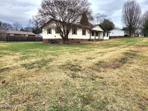 902 Laurie Street Maryville TN 37803