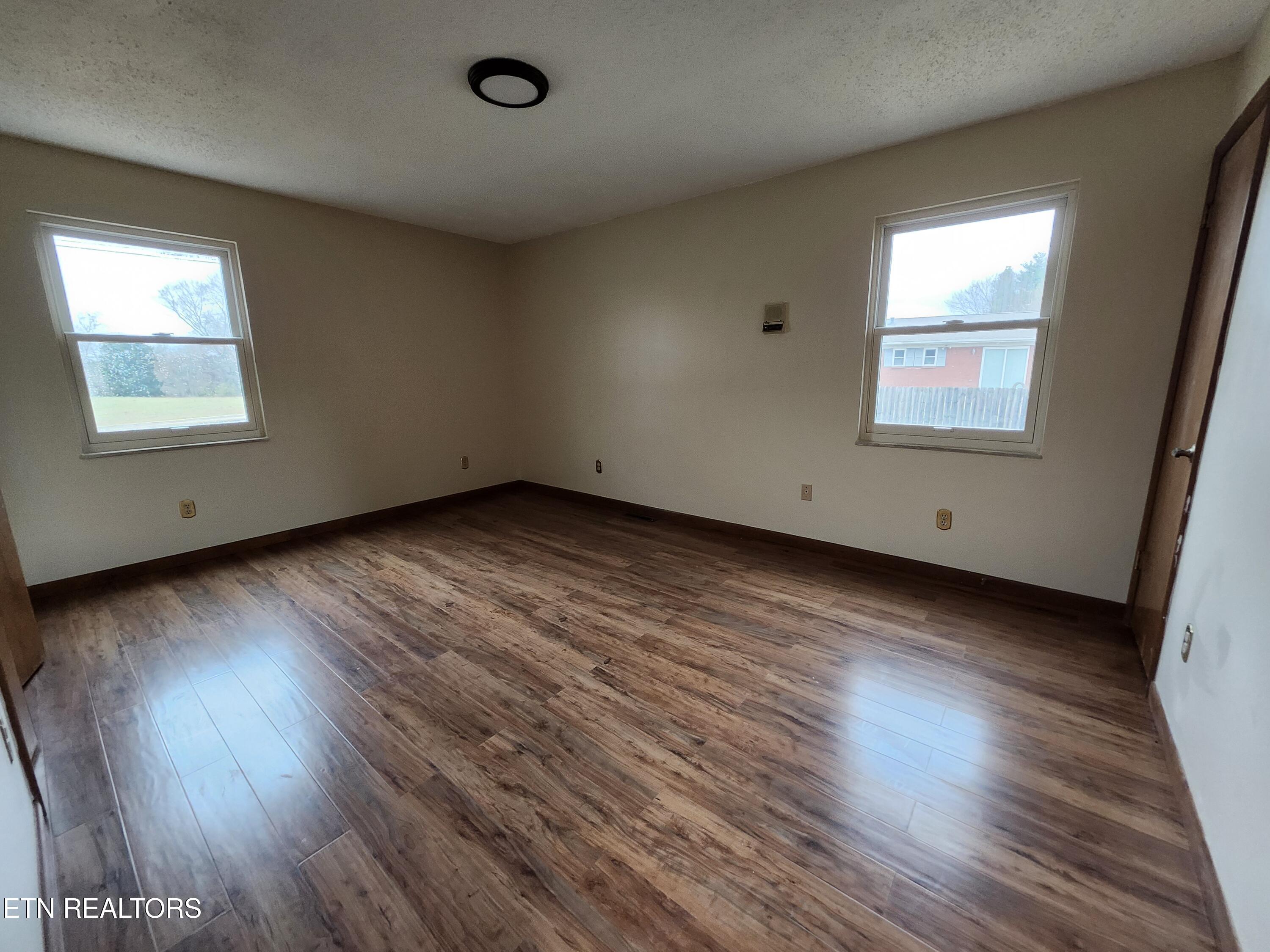 902 Laurie Street Maryville TN 37803