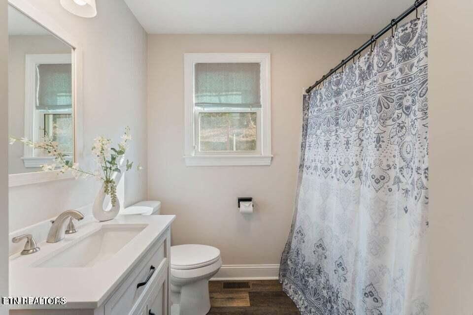 314 W Young High Pike Knoxville TN 37920