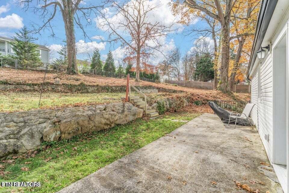314 W Young High Pike Knoxville TN 37920