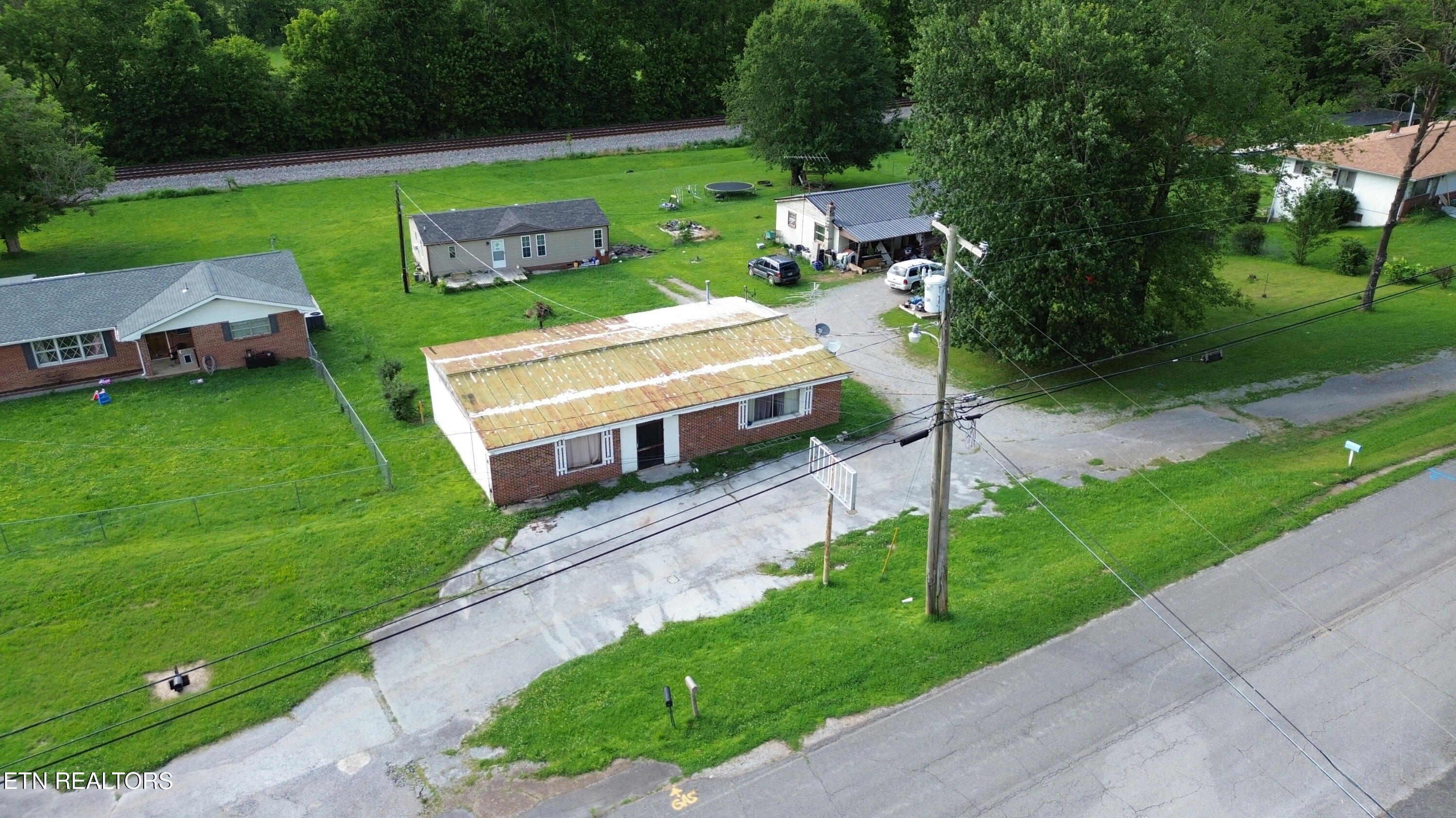 427 Medlin Pike Evensville TN 37332