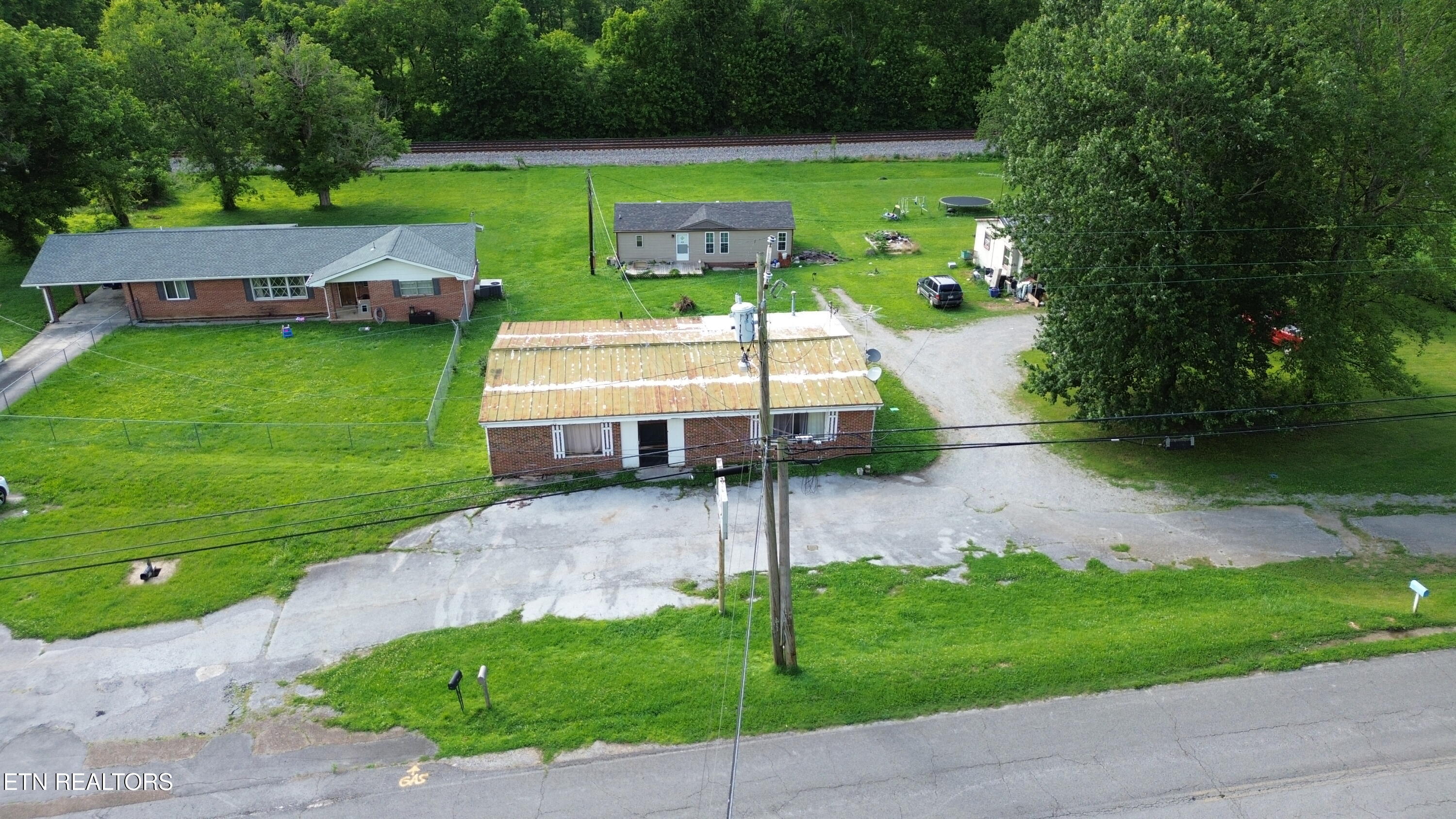 427 Medlin Pike Evensville TN 37332