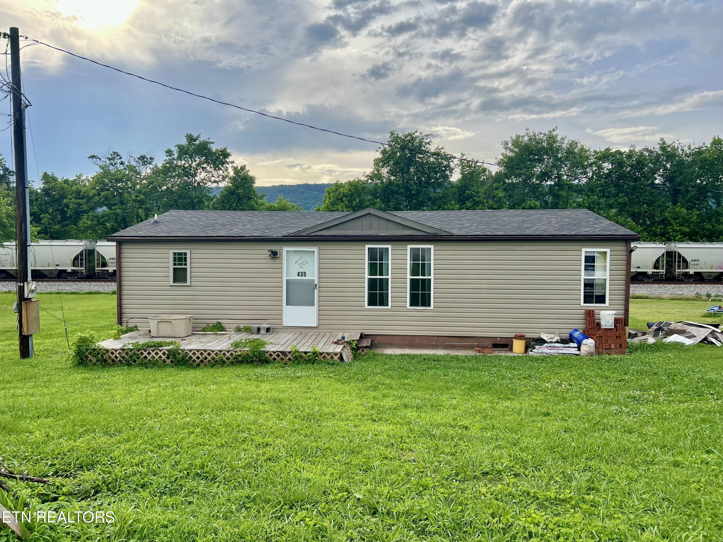 427 Medlin Pike Evensville TN 37332