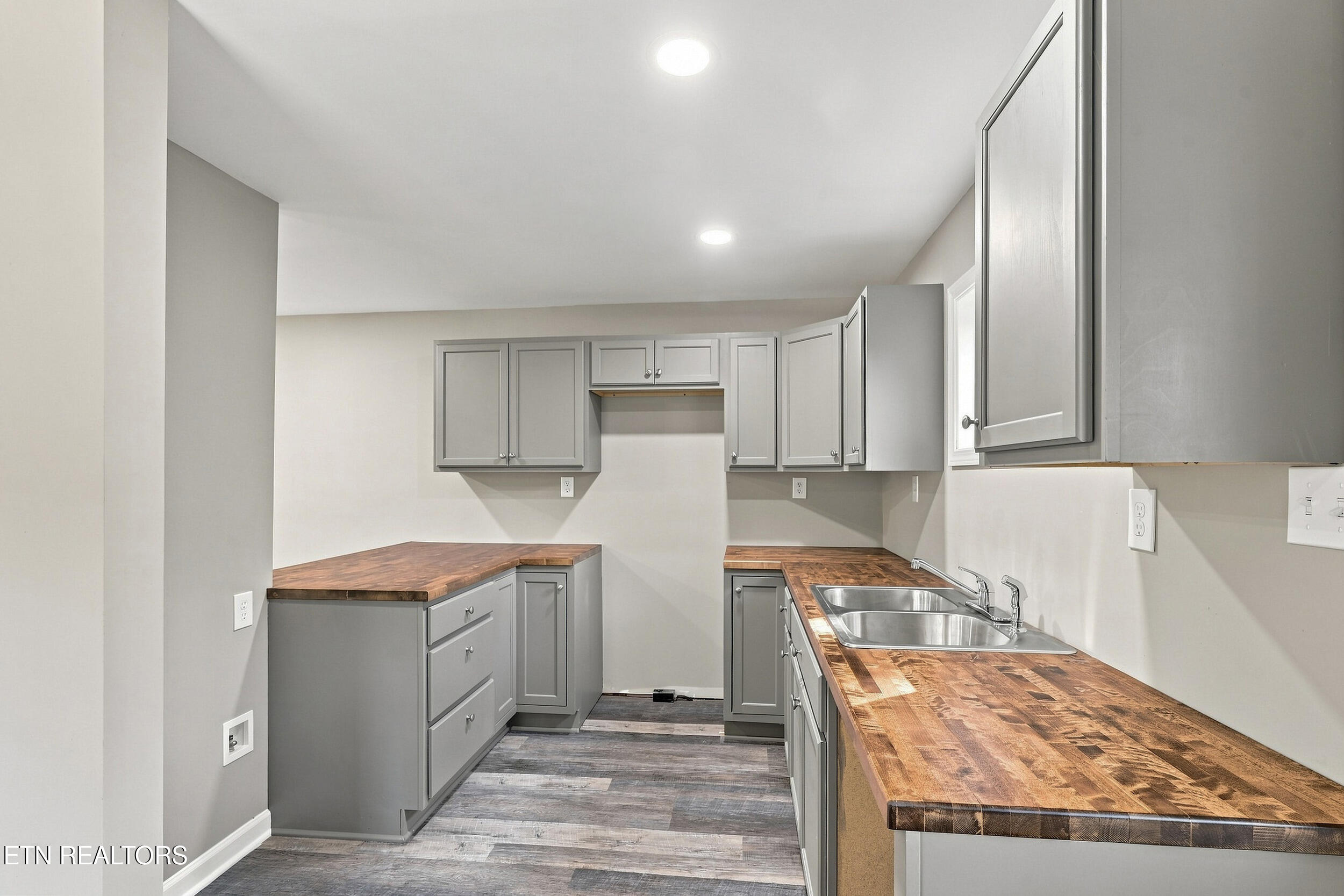 2519 Ridge Road Pigeon Forge TN 37863